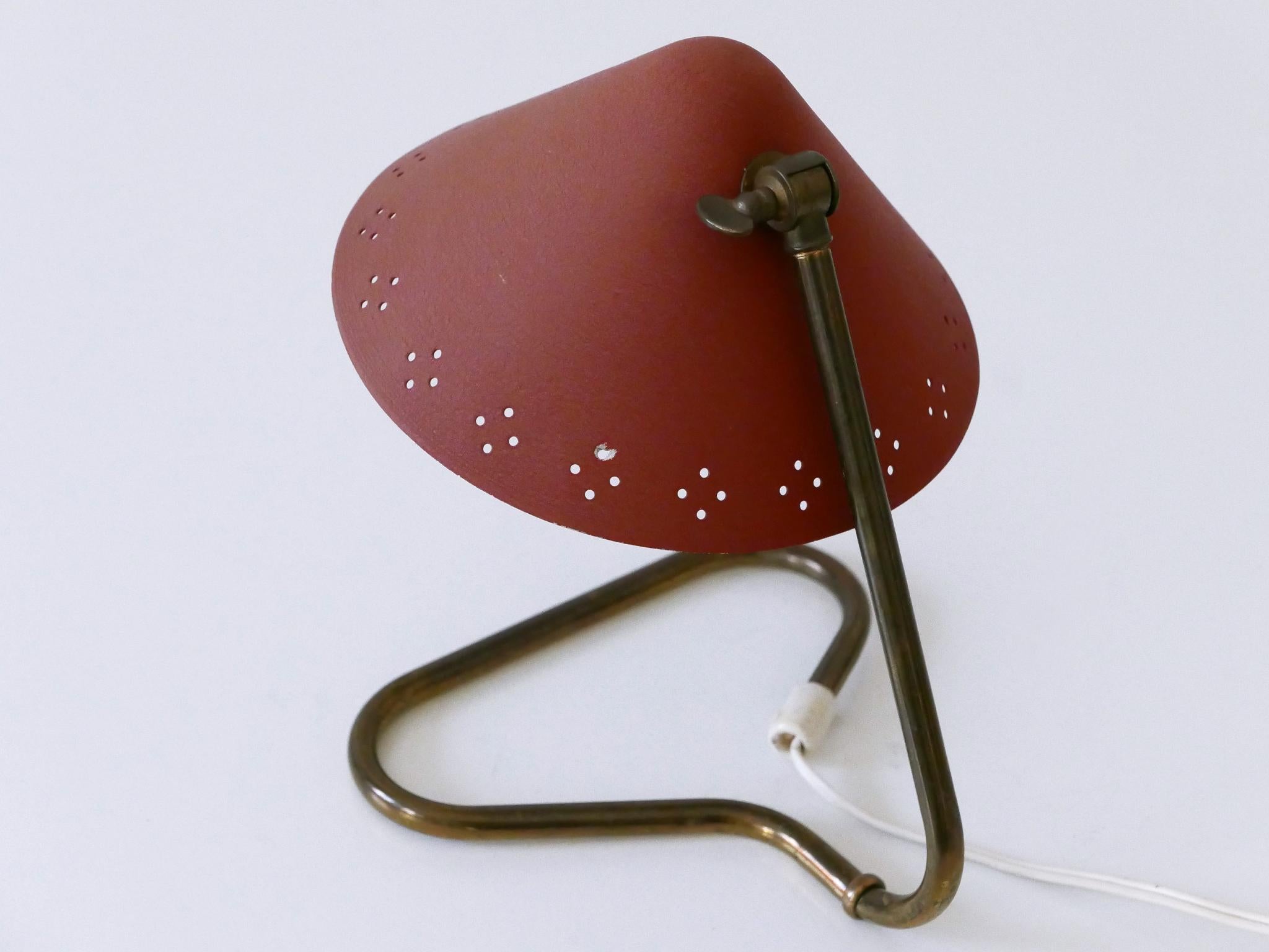 Lampe de table en laiton du milieu du siècle par Erik Wärnå pour Gnosjö Suède années 1950 en vente 9