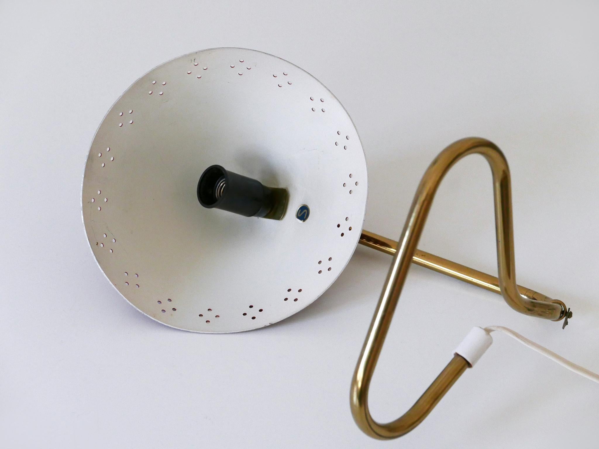 Lampe de table en laiton du milieu du siècle par Erik Wärnå pour Gnosjö Suède années 1950 en vente 13