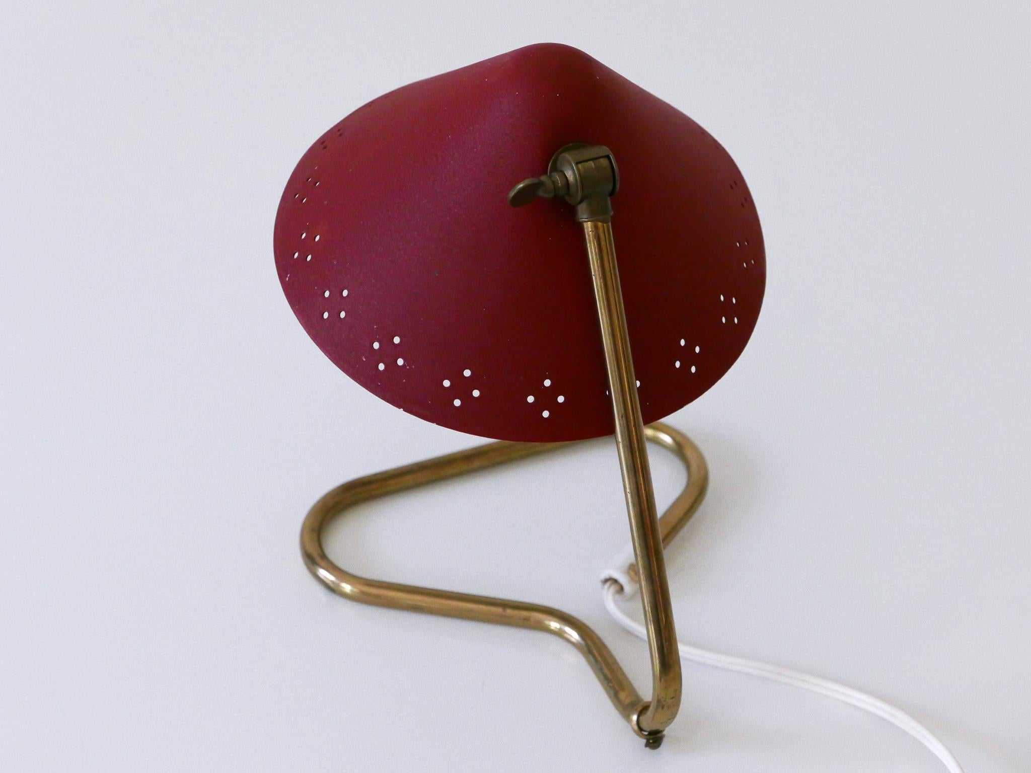 Milieu du XXe siècle Lampe de table en laiton du milieu du siècle par Erik Wärnå pour Gnosjö Suède années 1950 en vente