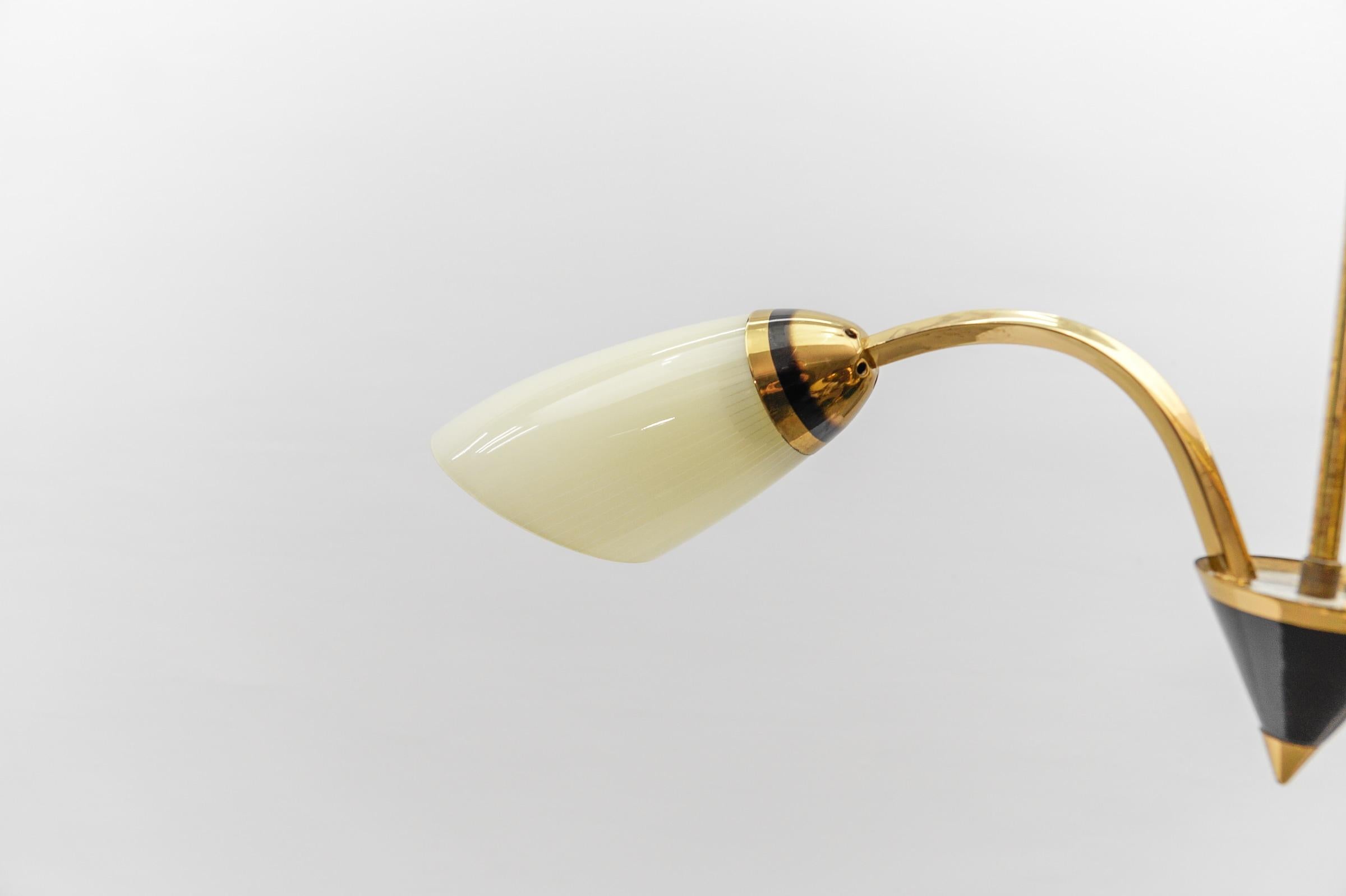 Schöne 3-armige Sputnik-Lampe aus Messing, Mid-Century Modern, 1950er Jahre 6