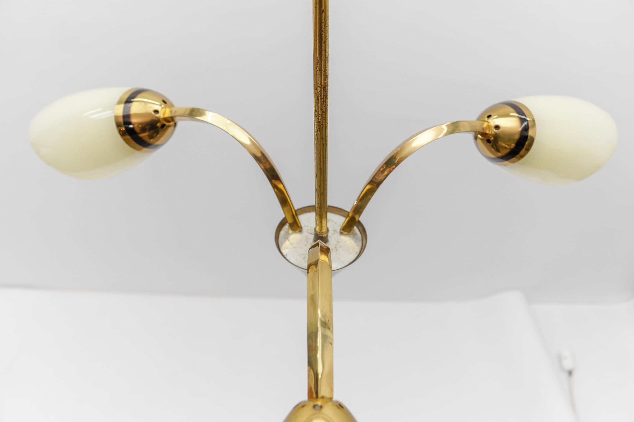 Schöne 3-armige Sputnik-Lampe aus Messing, Mid-Century Modern, 1950er Jahre 7