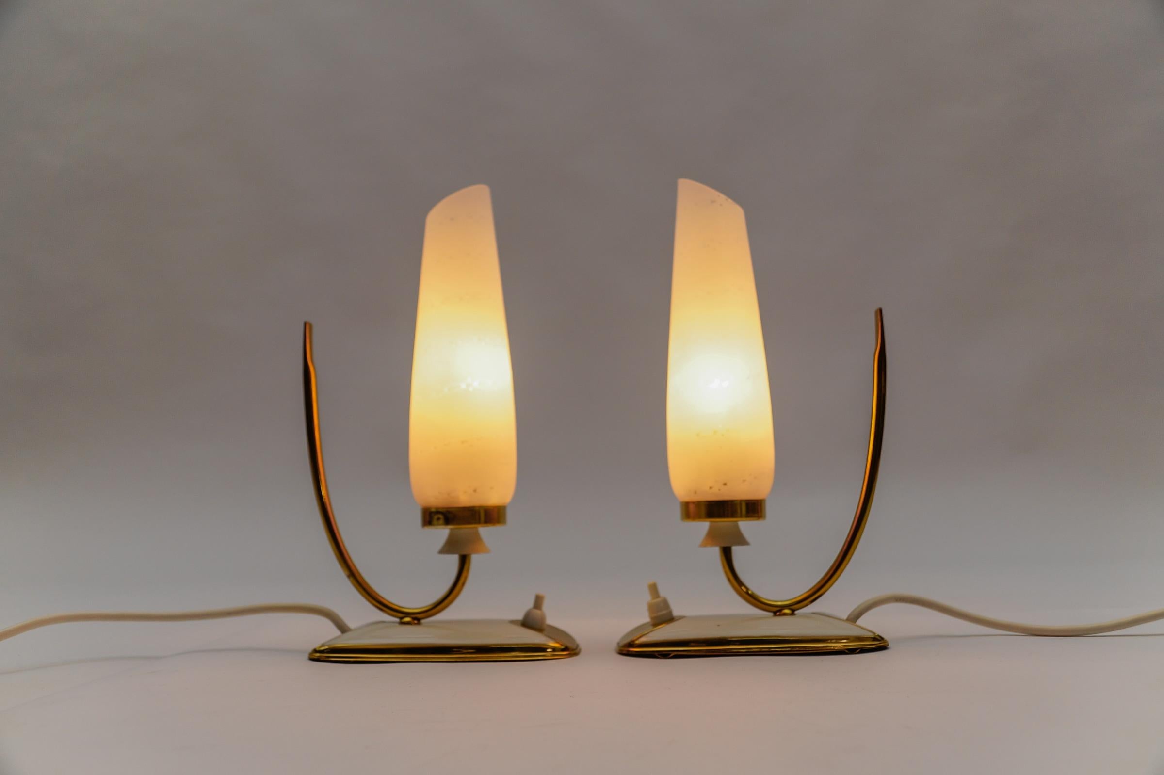 Lovely Mid-Century Modern Brass and Glass Table Lamps, 1950s   For Sale 1