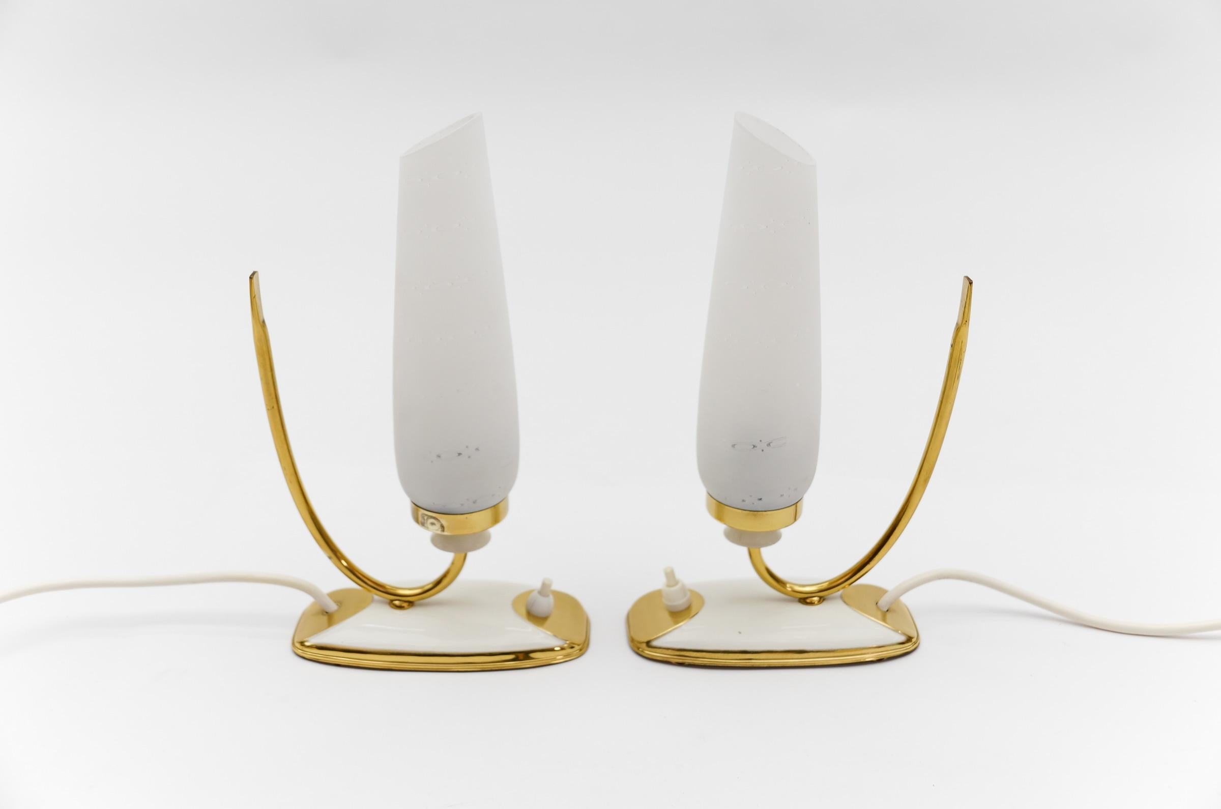 Lovely Mid-Century Modern Brass and Glass Table Lamps, 1950s   For Sale 2