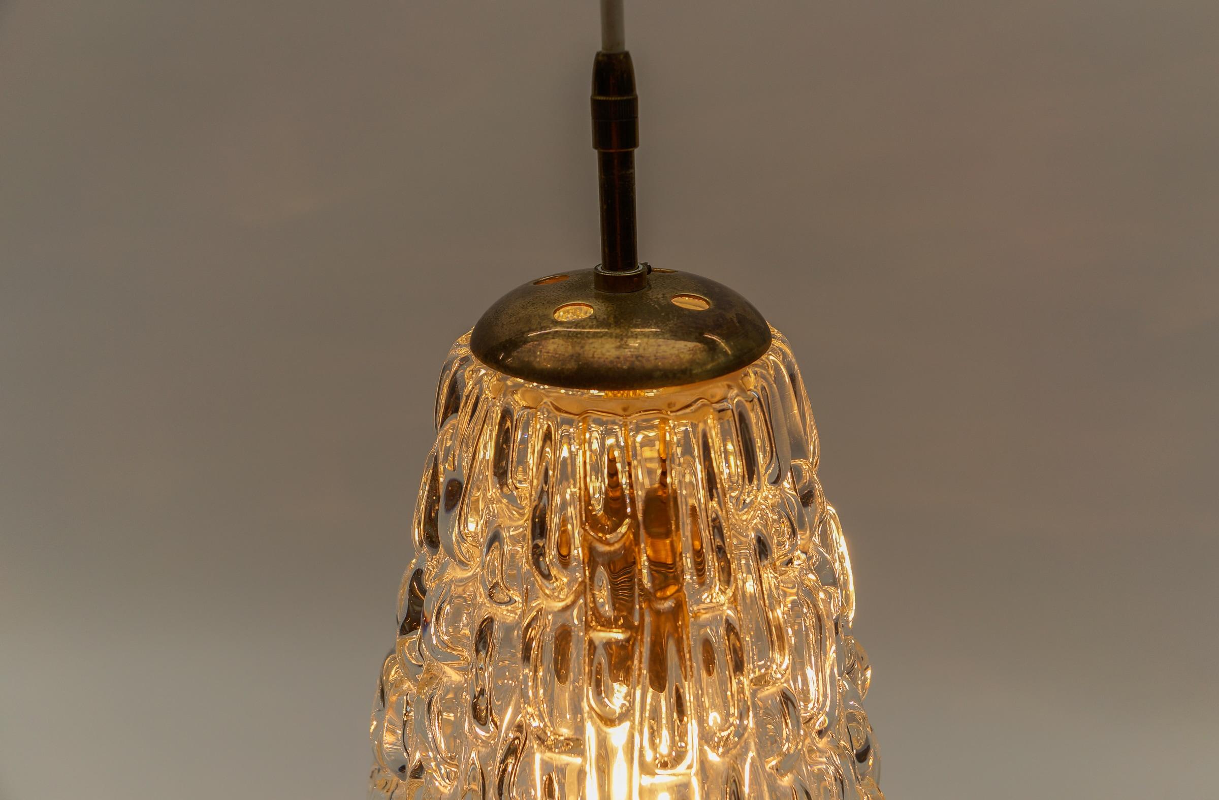 Lovely Mid Century Modern Brass & Bubble Glass Pendant Lamp by Rupert Nikoll For Sale 2