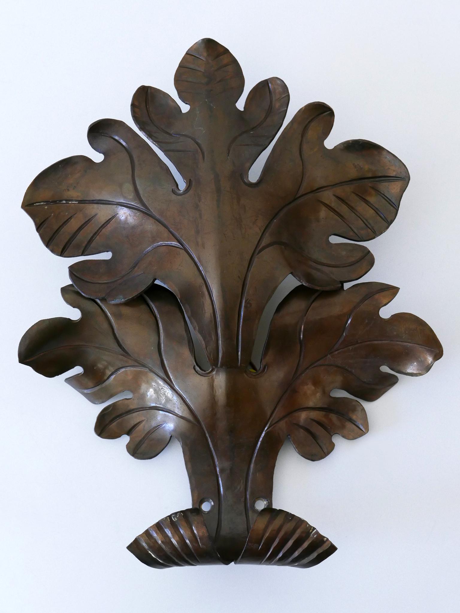 Mid-Century moderno Graziosa lampada da parete o sconce in ottone a foglie di Oak della metà del secolo scorso, Germania 1960 in vendita