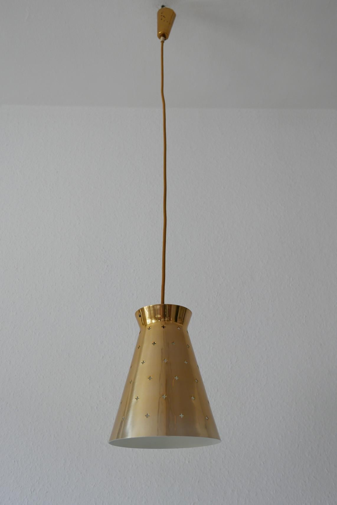 Lovely Mid-Century Modern Diabolo Pendant Lamp by Hillebrand, 1950s, Germany In Good Condition For Sale In Munich, DE