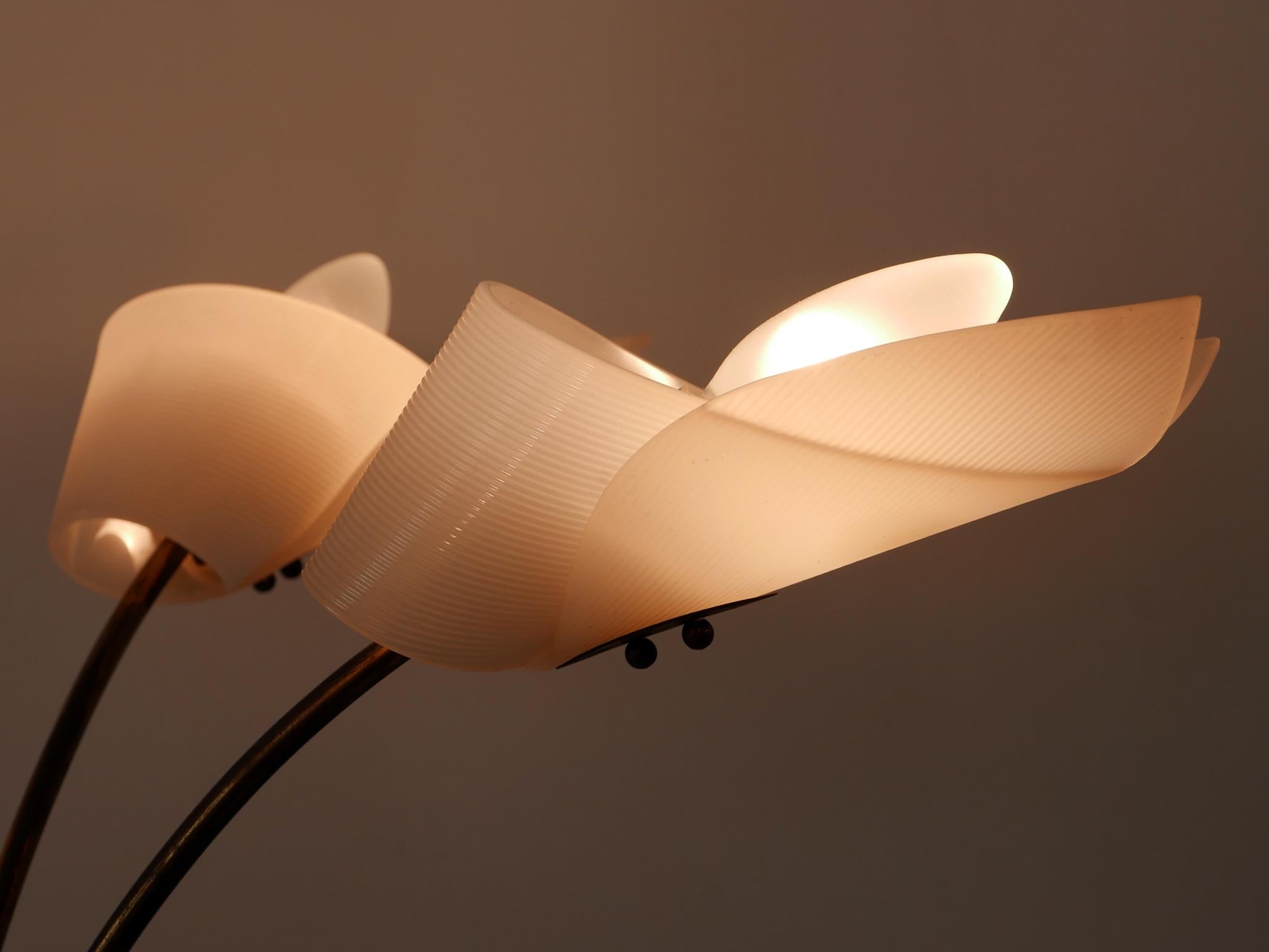 Grazioso lampadario o lampada a sospensione a cinque braccia della modernità di metà secolo, Germania, anni '50 in vendita 8