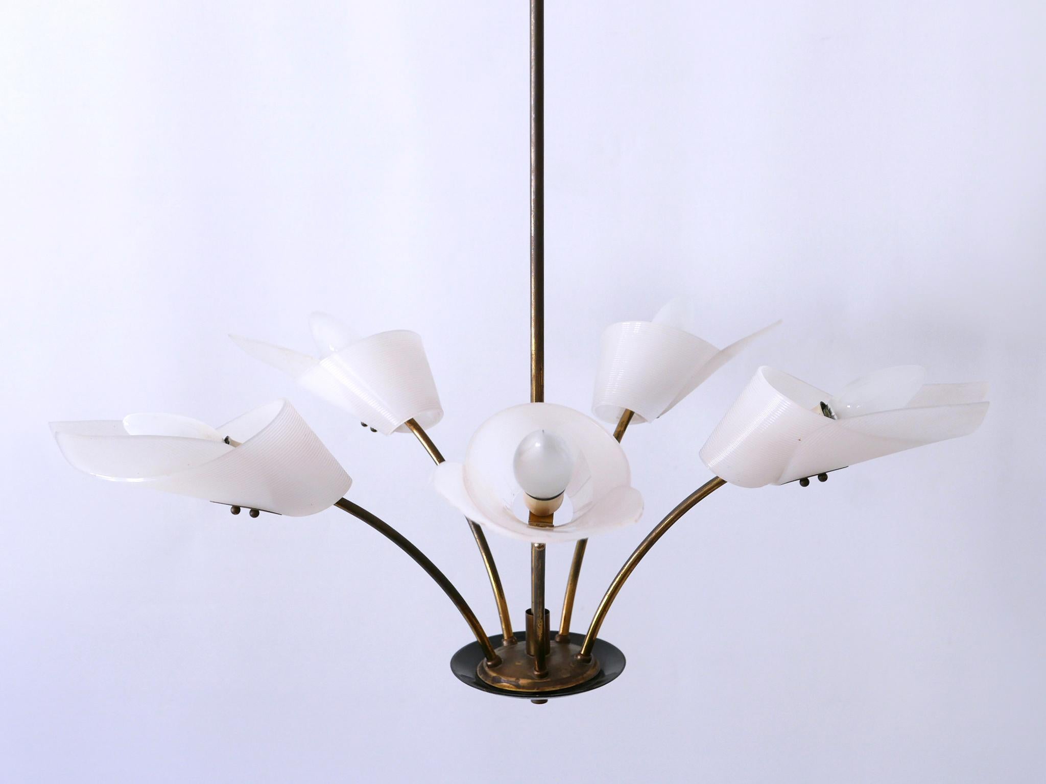 Mid-Century Modern Lovely Mid-Century Modern Fived-Armed Chandelier or Pendant Lamp Germany 1950s For Sale