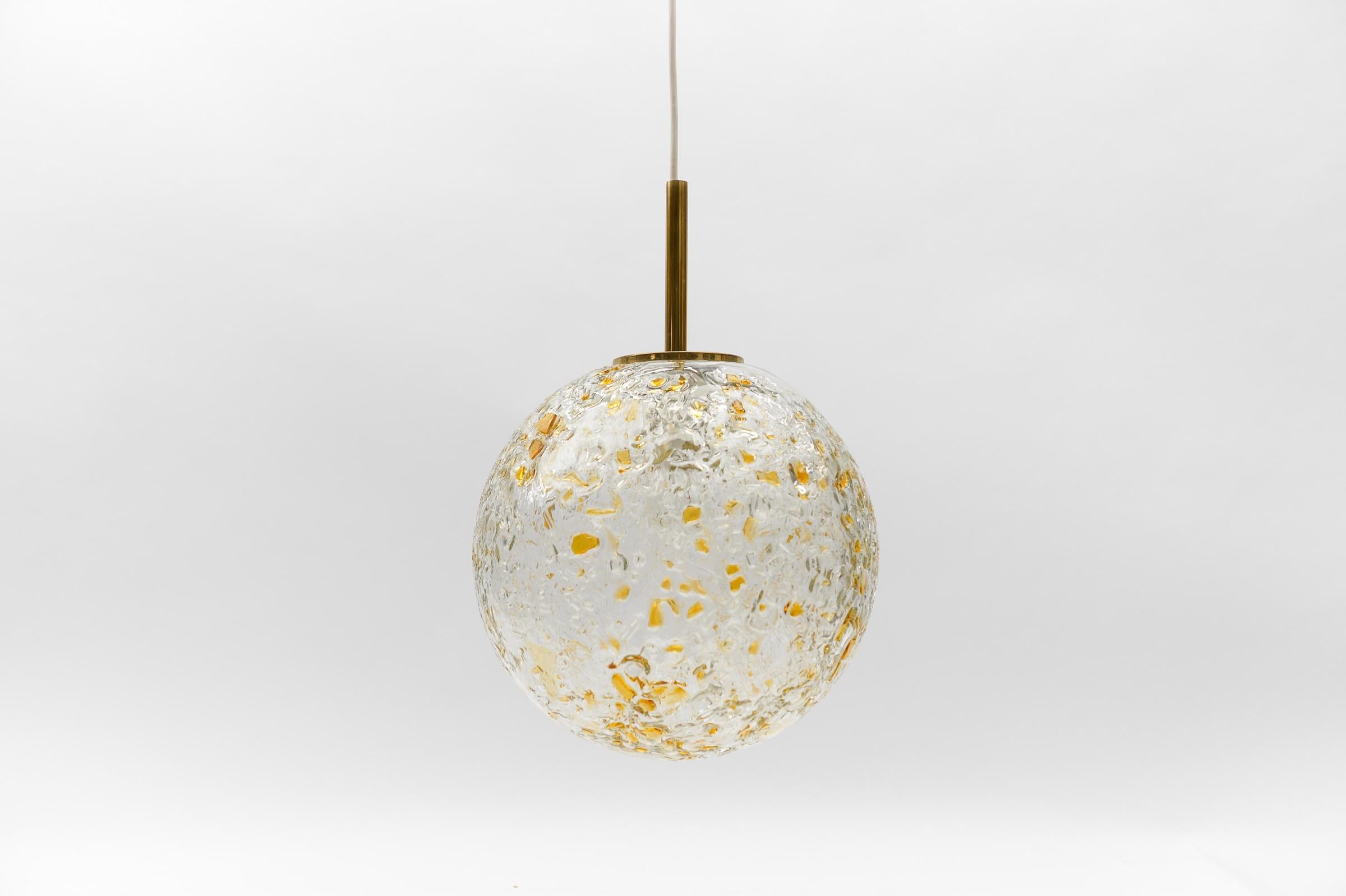Lovely Mid-Century Modern Glass Ball Pendant Lamp by Doria, 1960s Germany In Good Condition For Sale In Nürnberg, Bayern
