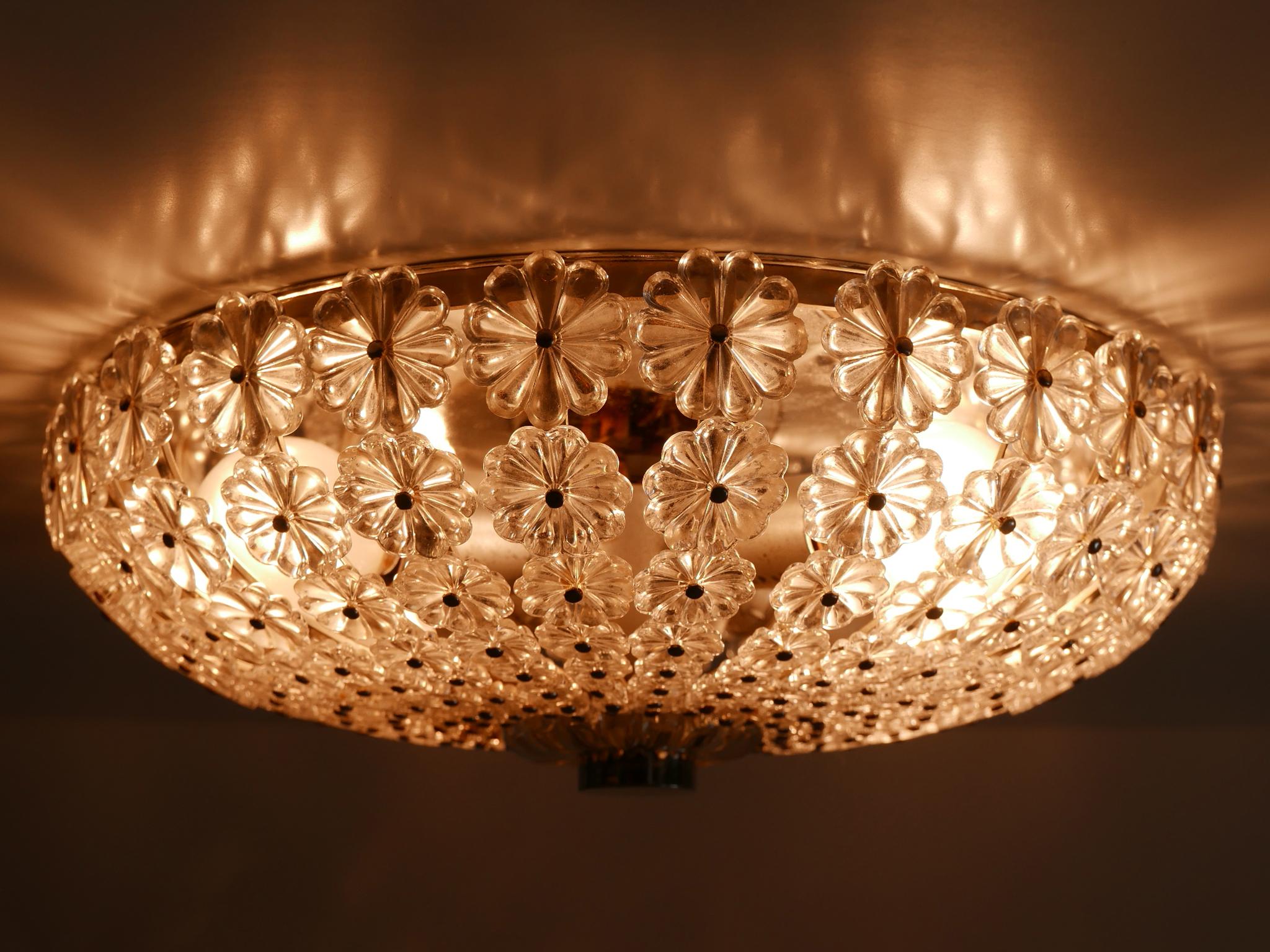 Lovely Mid-Century Modern Glass Flower Flush Mount or Sconce by H. Richter 1950s In Good Condition For Sale In Munich, DE