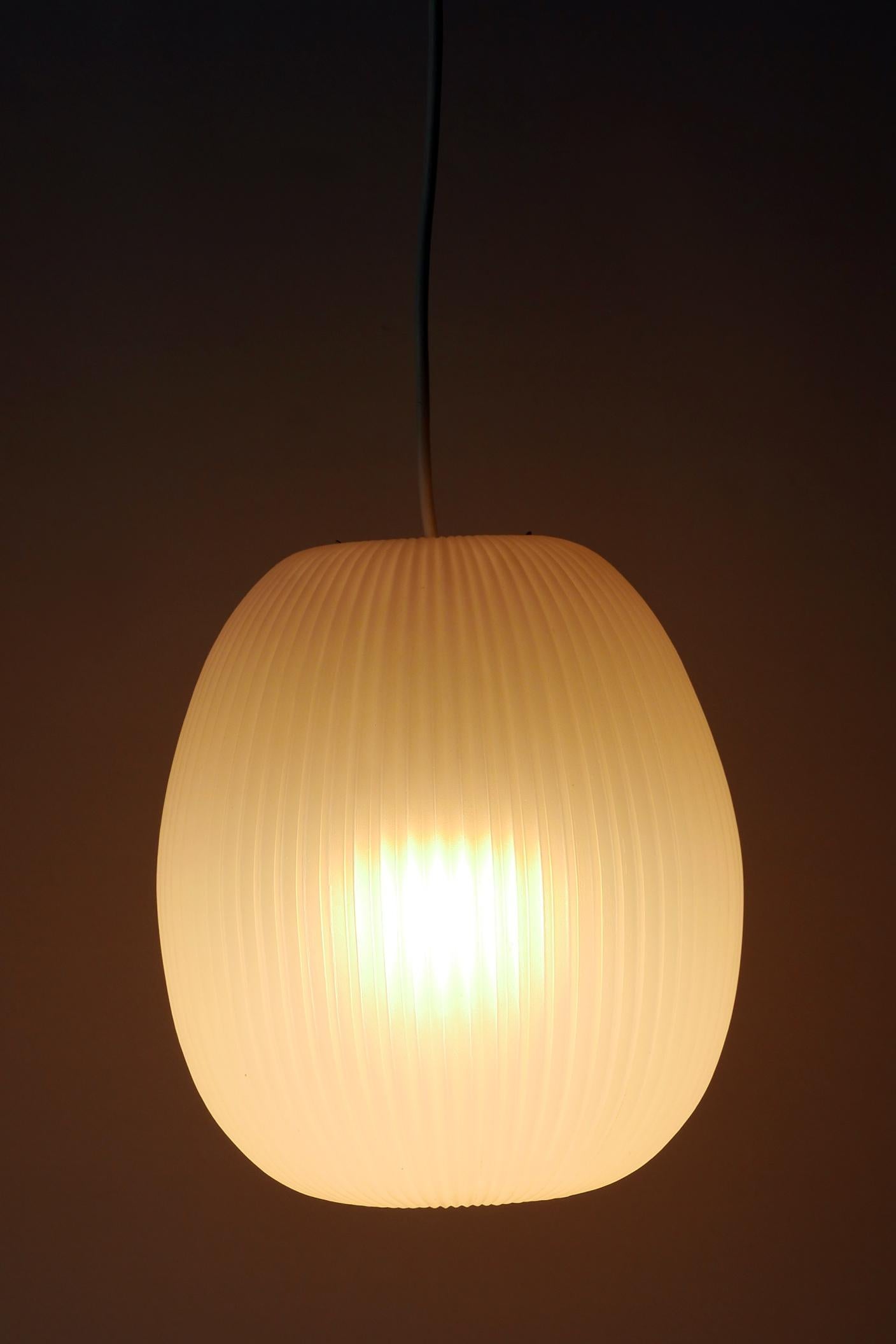 Lovely Mid-Century Modern Pendant Lamp by Aloys F. Gangkofner für Erco 1960s For Sale 3