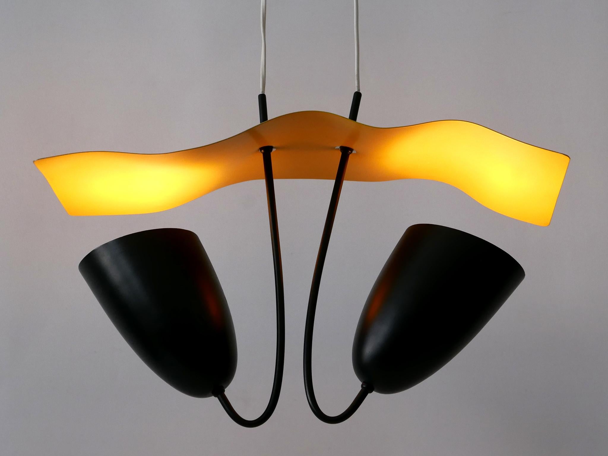 Graziosa lampada a sospensione o luce a sospensione della modernità di metà secolo, Germania, anni '60 in vendita 4
