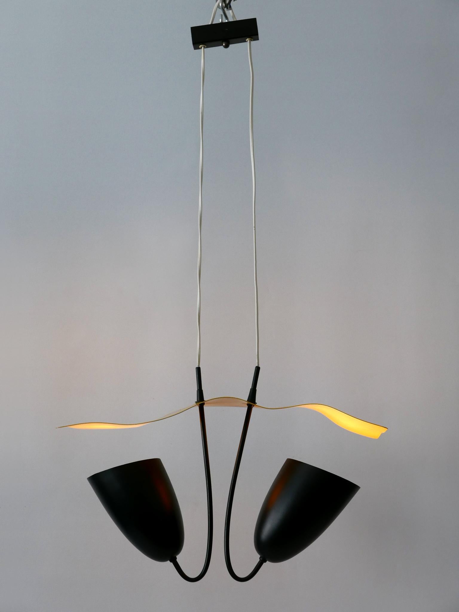 Metà XX secolo Graziosa lampada a sospensione o luce a sospensione della modernità di metà secolo, Germania, anni '60 in vendita