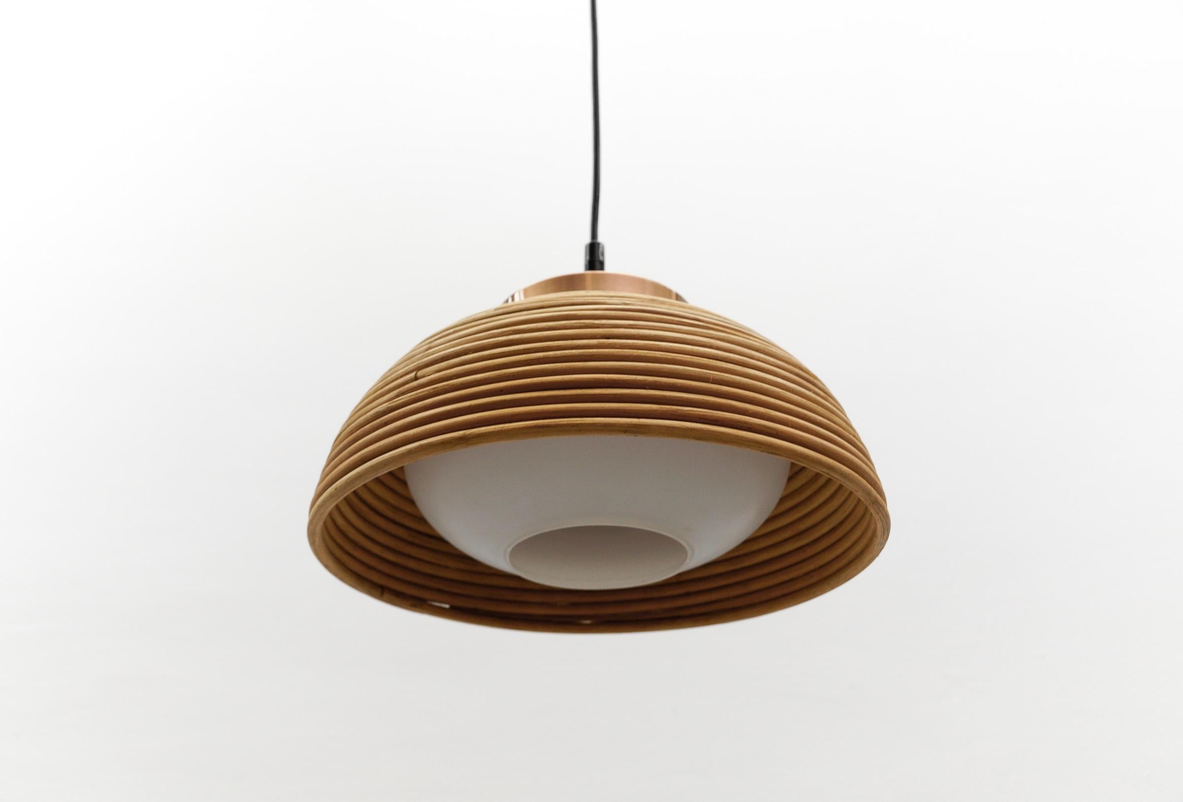 Lovely Mid-Century Modern Pendant Light made in Rattan, Glass and Copper , 1960s For Sale 2