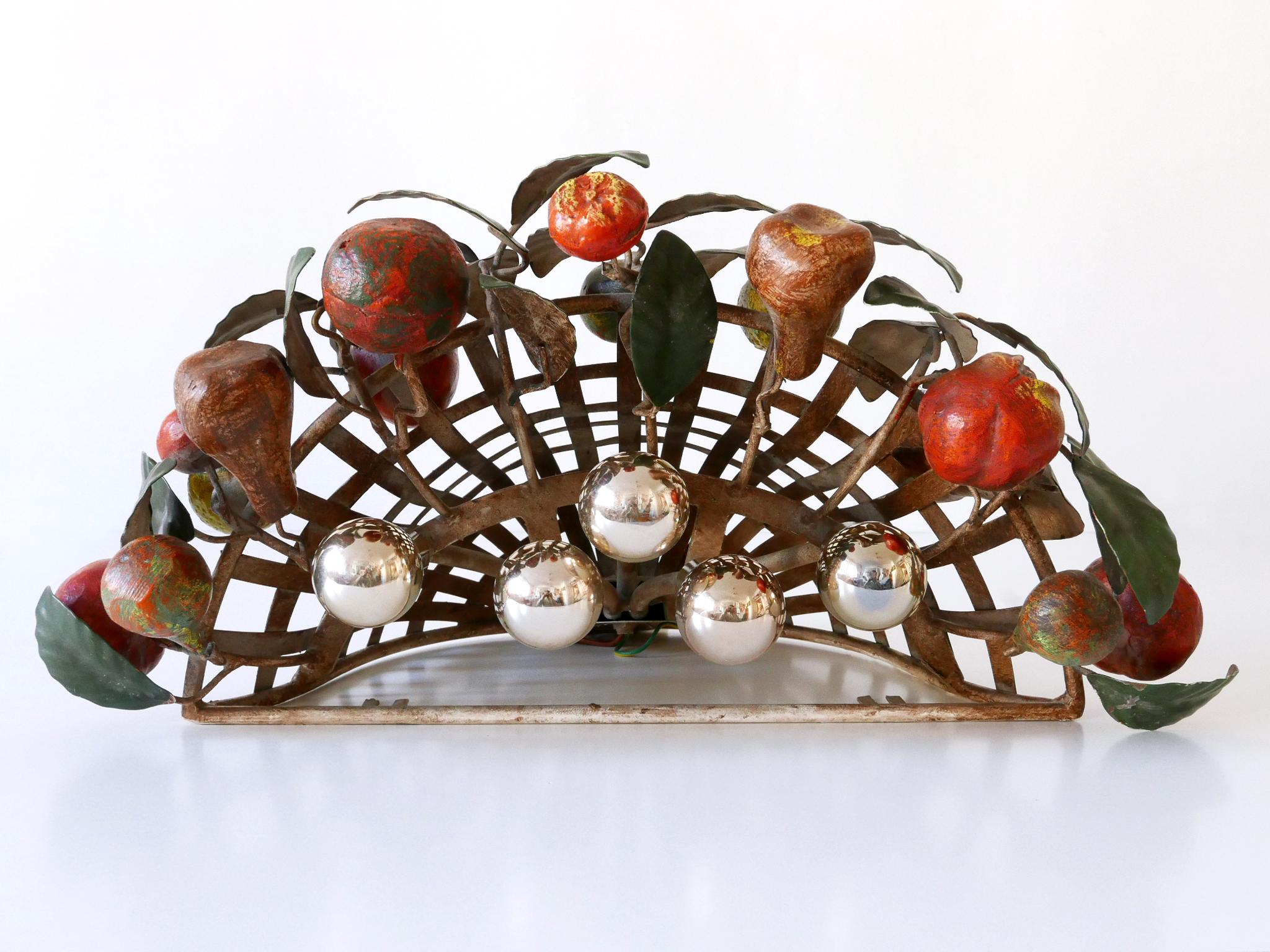 Lovely Mid-Century Modern Sconce Fruit Basket by Lucienne Monique Italy, 1960s For Sale 8
