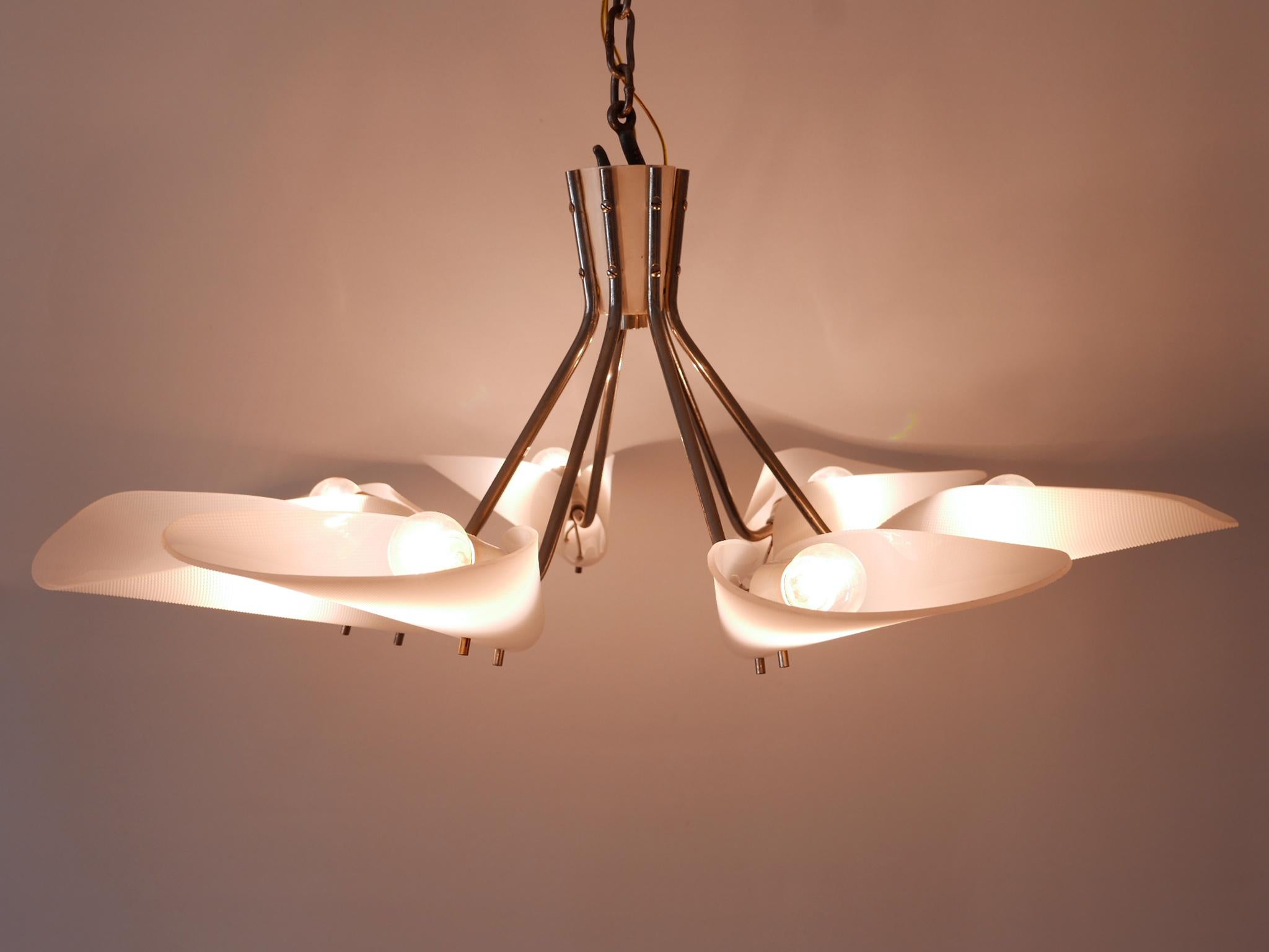 Grazioso lampadario o lampada a sospensione a sette braccia della modernità di metà secolo, Germania, anni '50 in vendita 5