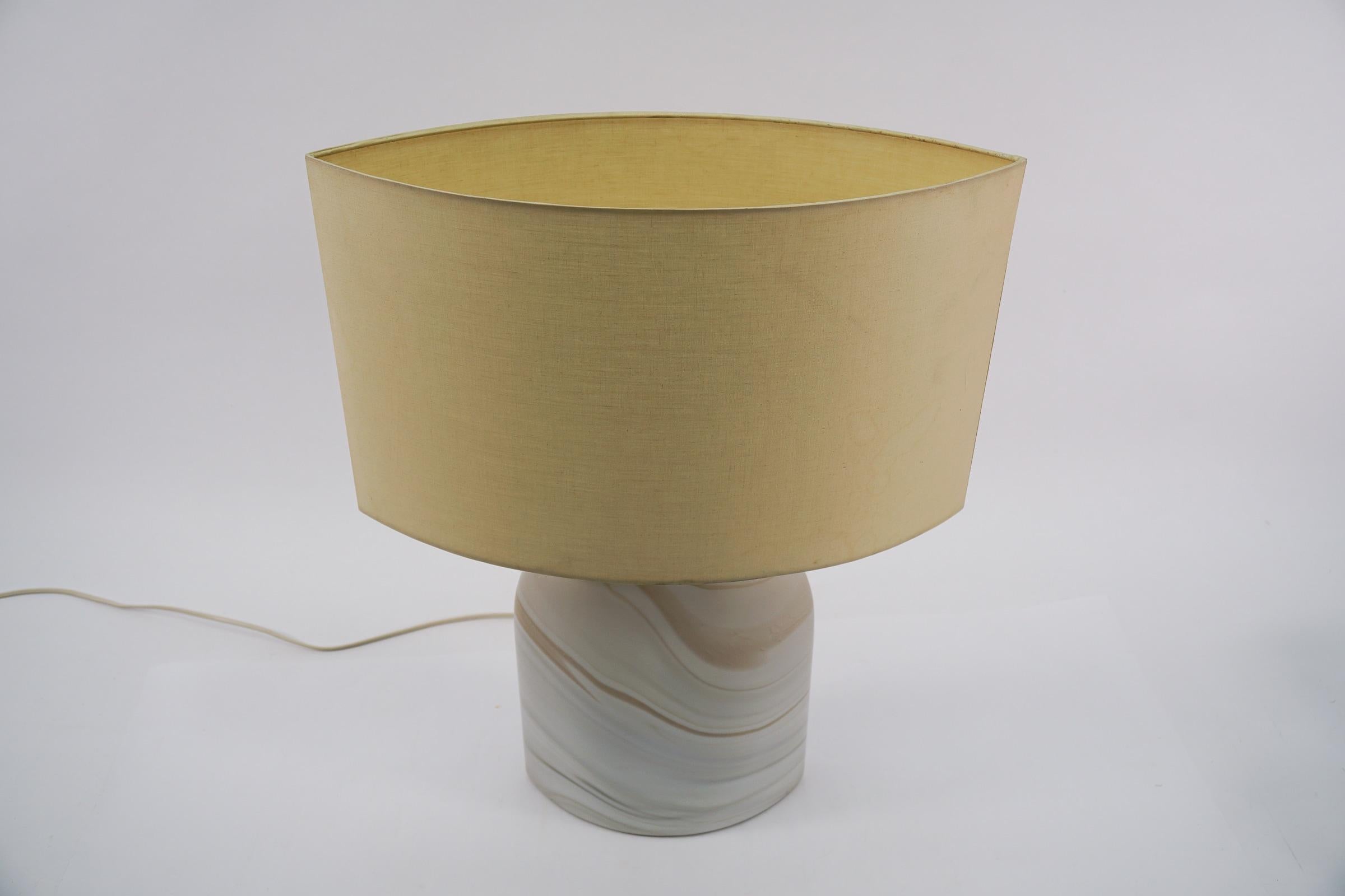Lovely Mid-Century Modern Table Lamp by Peill & Putzler for Carrara Arte, 1960s  In Good Condition For Sale In Nürnberg, Bayern