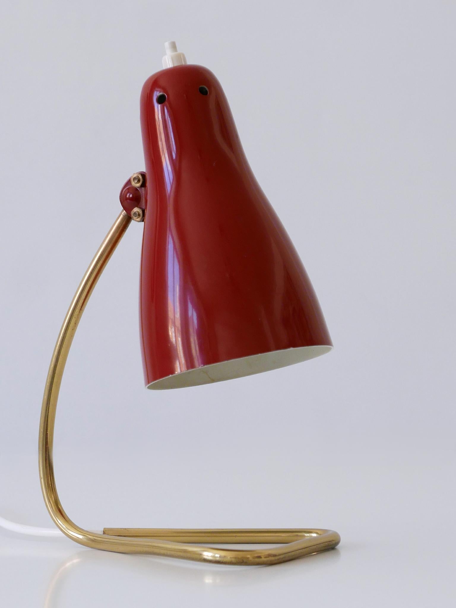 Schöne Mid-Century Modern-Tischlampe oder Wandleuchter von Rupert Nikoll, Österreich, 1960er Jahre (Mitte des 20. Jahrhunderts) im Angebot