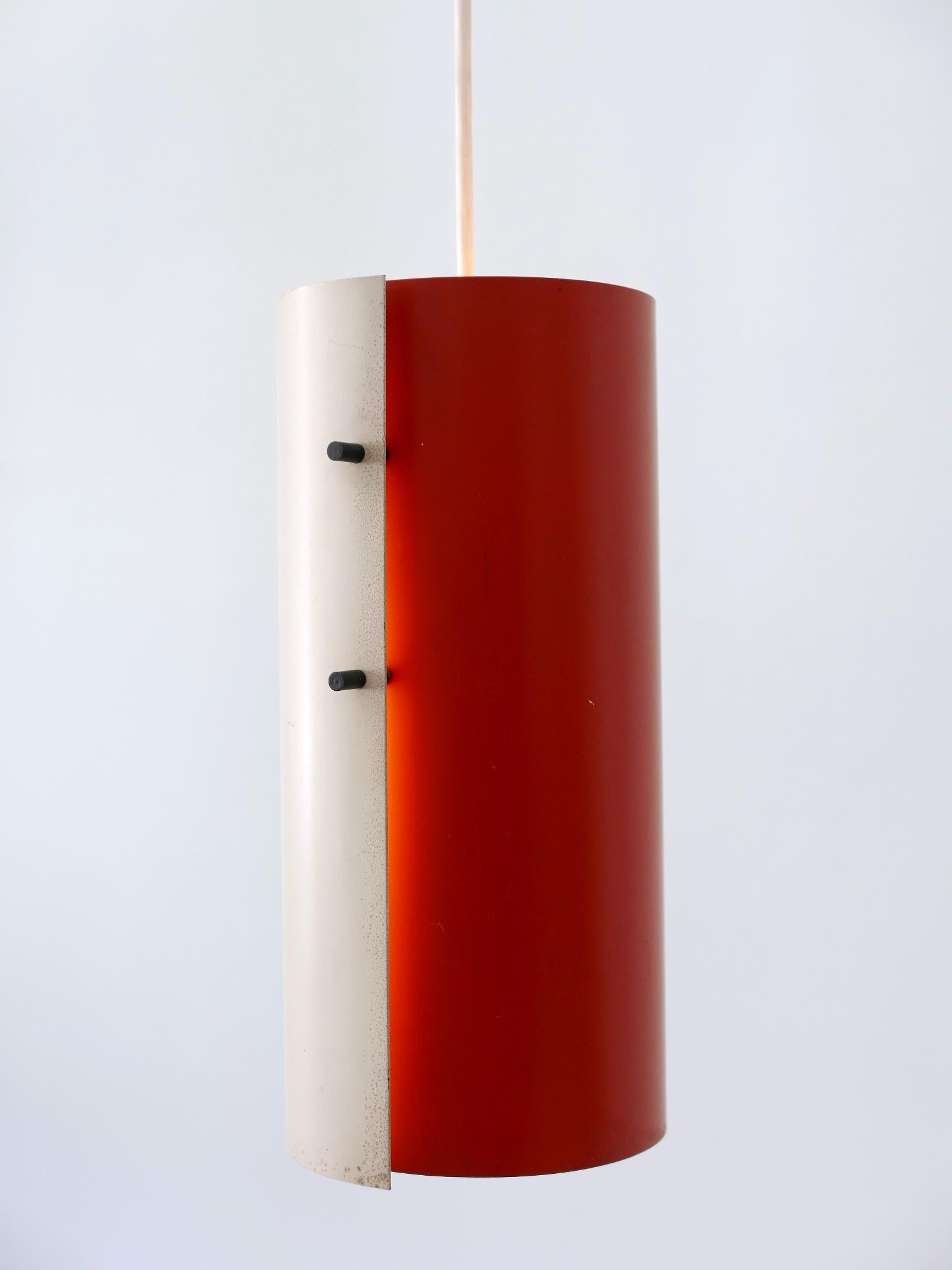 Lovely Midcentury Modern Bi-Color Pendant Lamps or Hanging Lights Germany 1960s For Sale 7