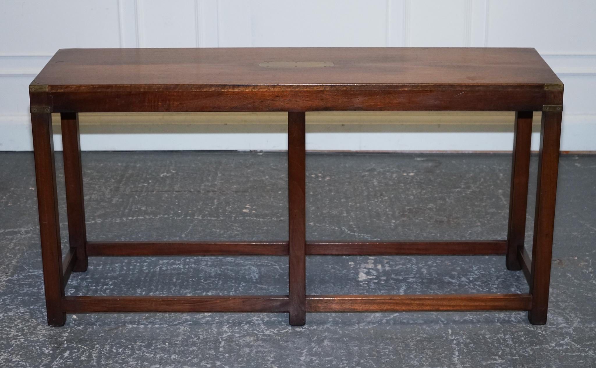 British LOVELY MILITARY CAMPAIGN SERViNG TABLE CONSOLE TABLE KENNEDY FOR HARRODS LONDON For Sale