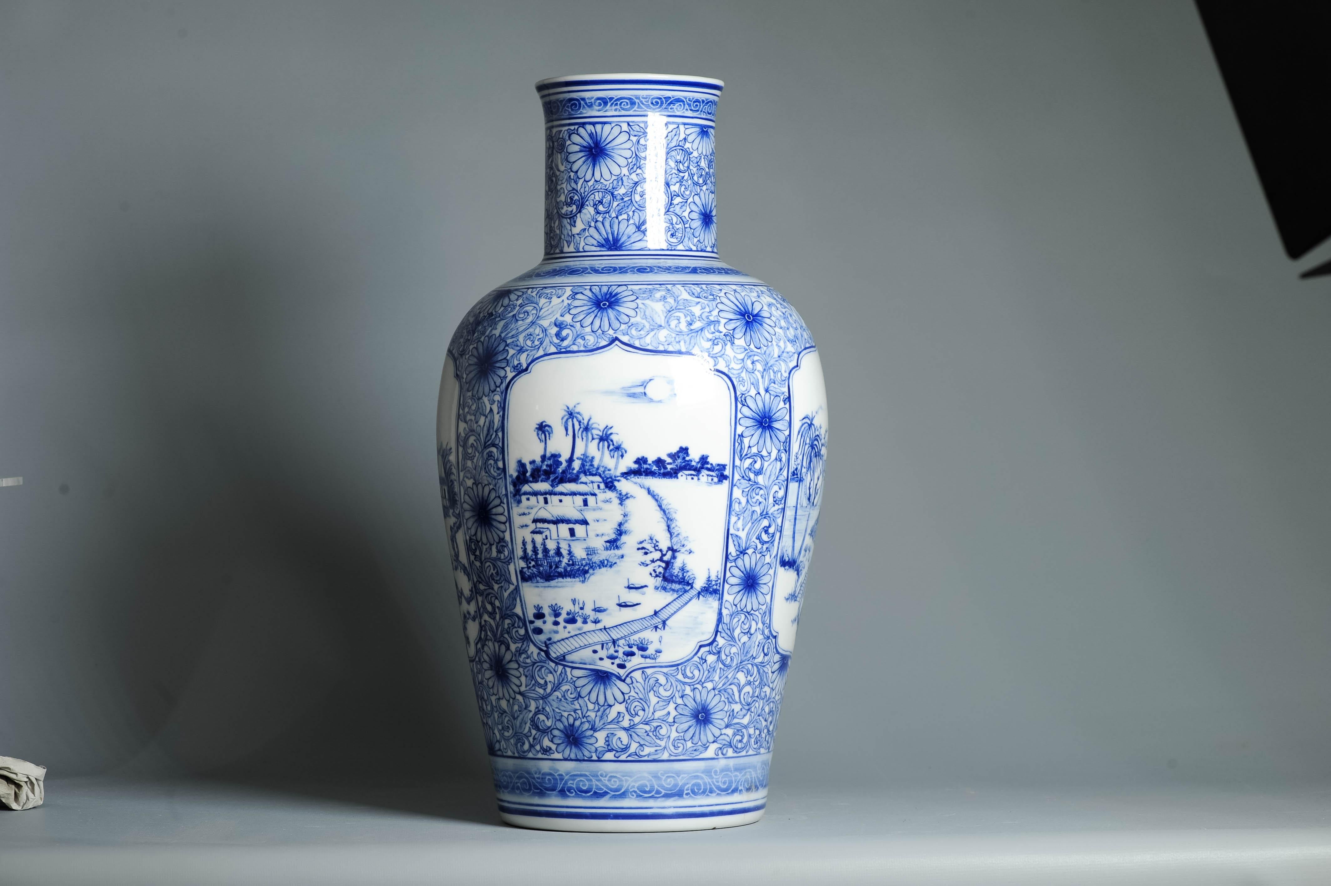 Meiji Vase PROC en porcelaine japonaise ou chinoise 20e/21e siècle en vente
