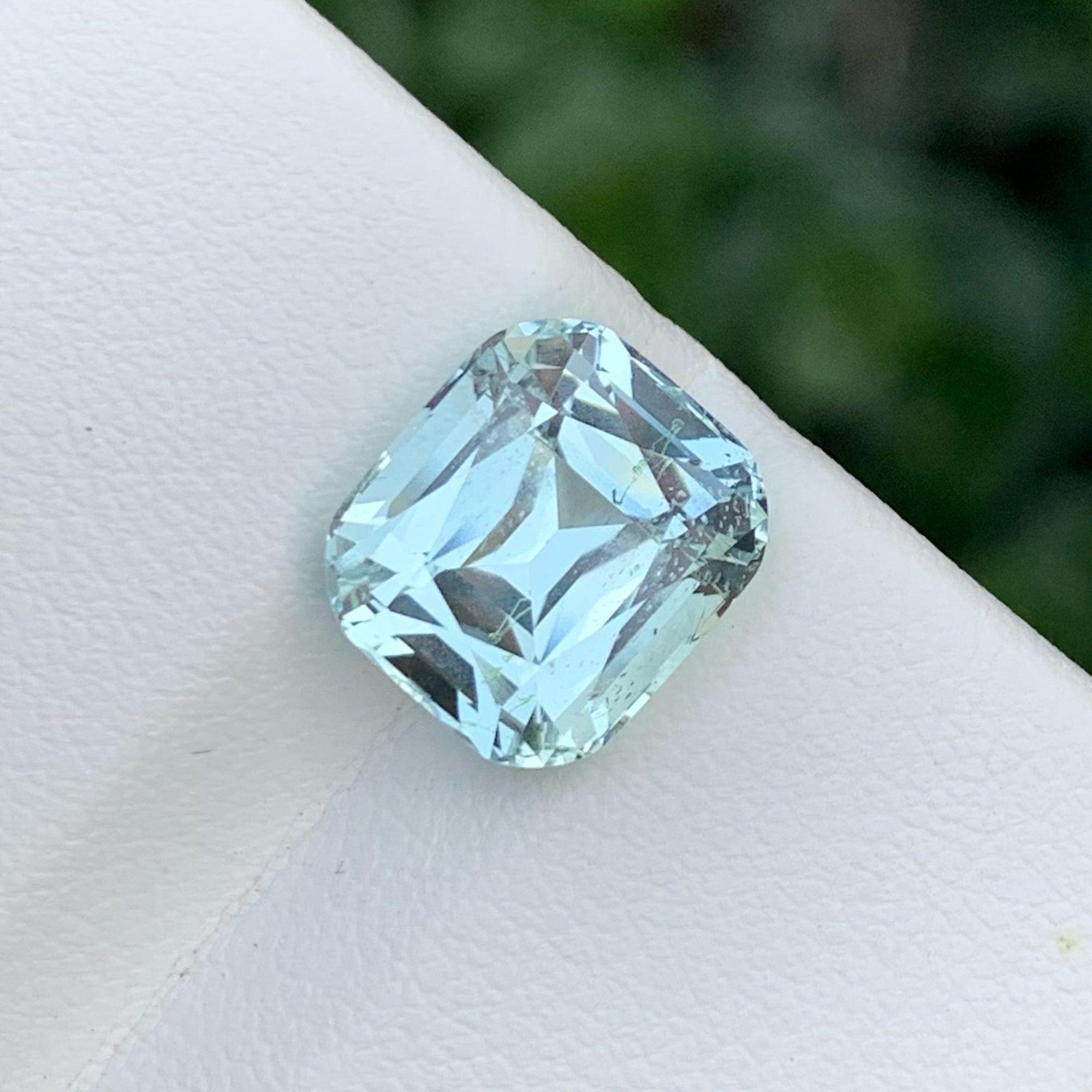 Lovely Natural Aquamarine Stone of 4.76 carats from Pakistan has a wonderful cut in a Cushion shape, incredible lightblue color, Great brilliance. This gem is SI Clarity.

Product Information:
GEMSTONE NAME: Lovely Natural Aquamarine