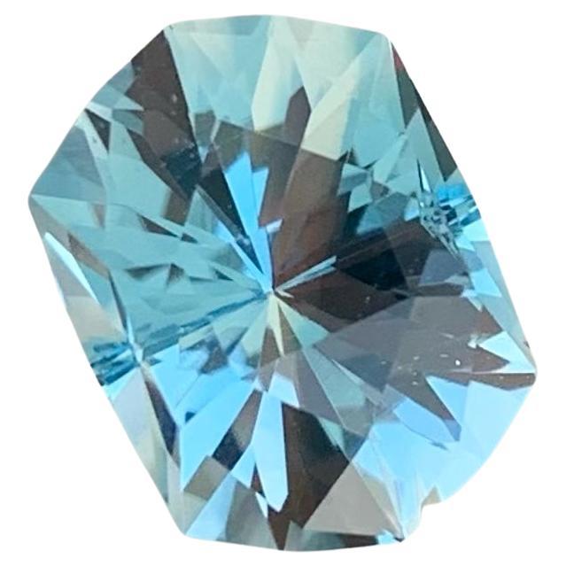 Lovely Natural Blue Loose Topaz Gemstone 5.05 Carats Topaz Ring For Sale