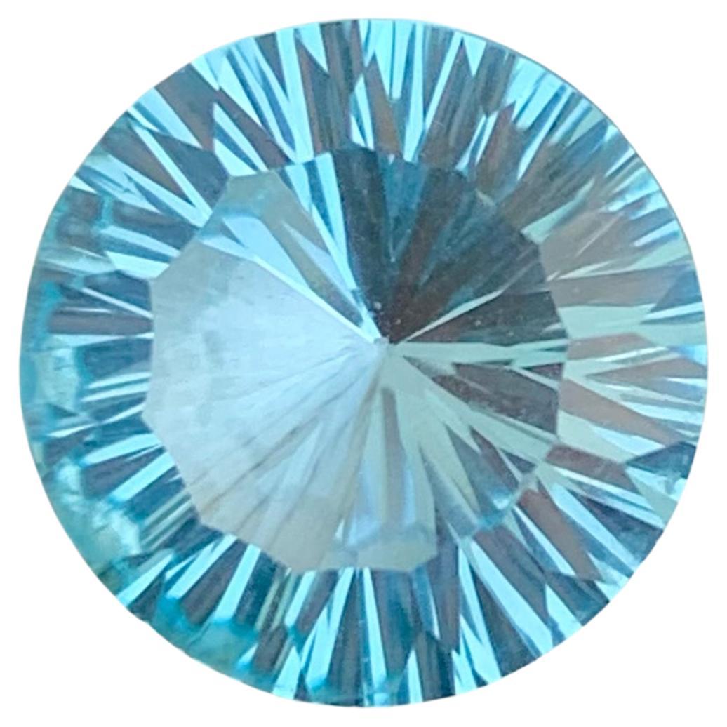 Lovely Natural Carved Swiss Blue Topaz Stone 6.55 Carats Heated Topaz for Ring  For Sale