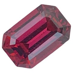 Jolie pierre précieuse naturelle non sertie de 1,55 carat