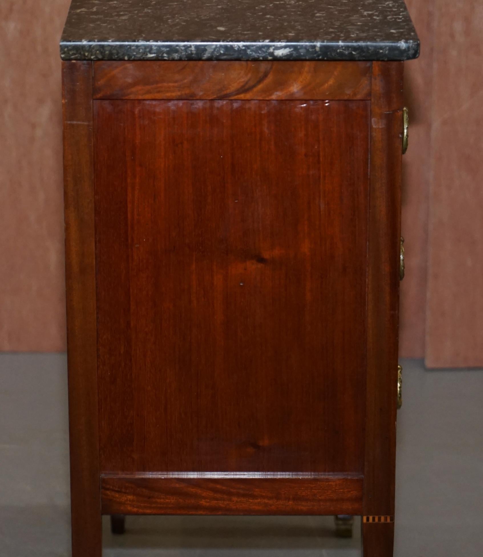 Lovely Neoclassical Cuban Hardwood Marble Topped Side Tables Chest of Drawers For Sale 4