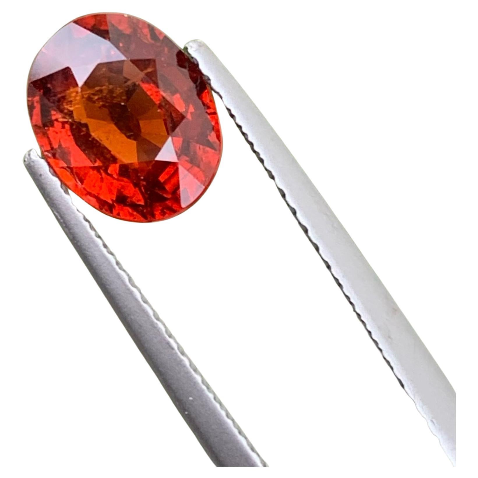 Lovely Orange Red Spessartite Garnet 2.80 CT Top Spessartine Garnet For Jewelry  For Sale