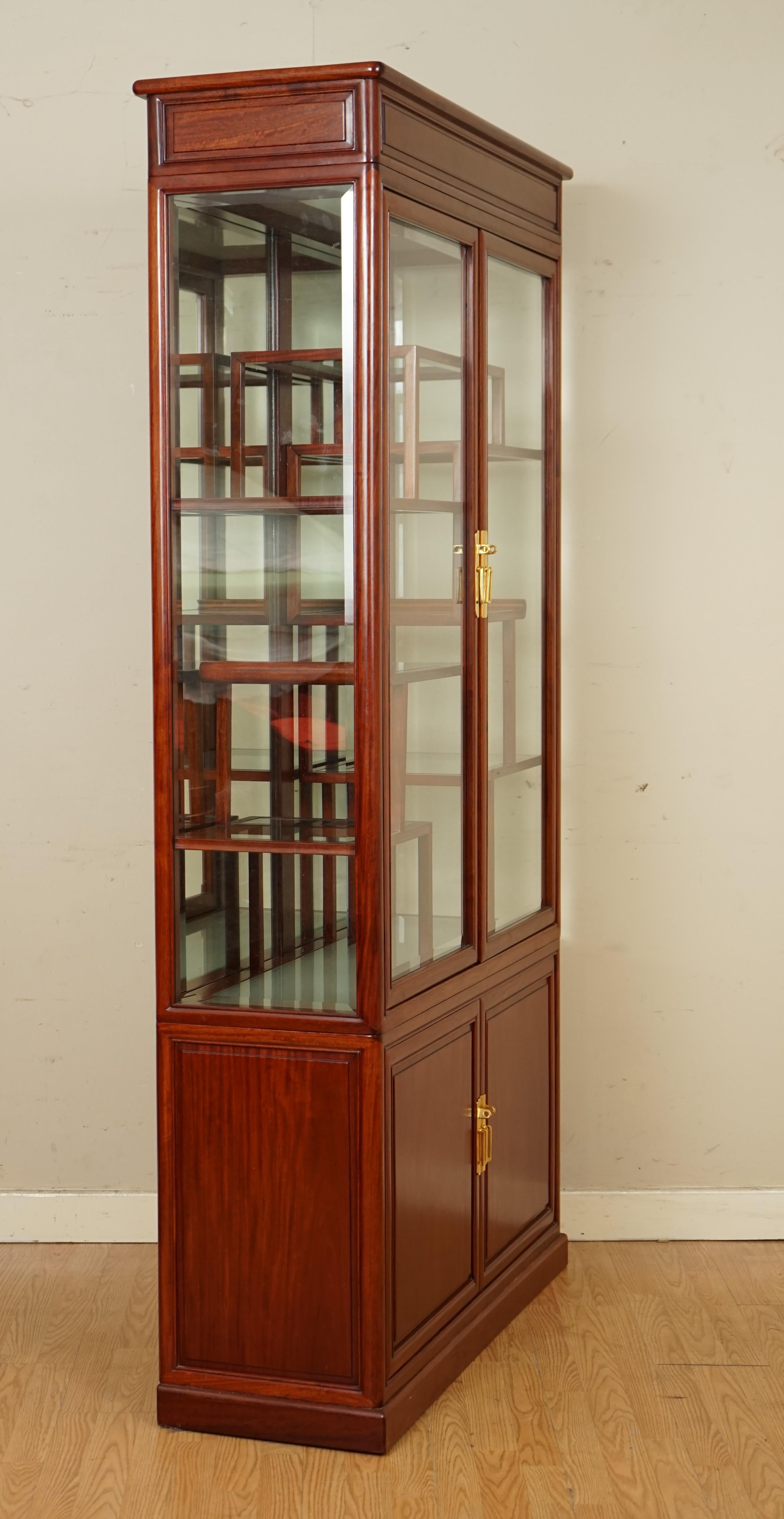Lovely Oriental Chinese Rosewood Curio Display Cabinet Bookcase Working Light 6
