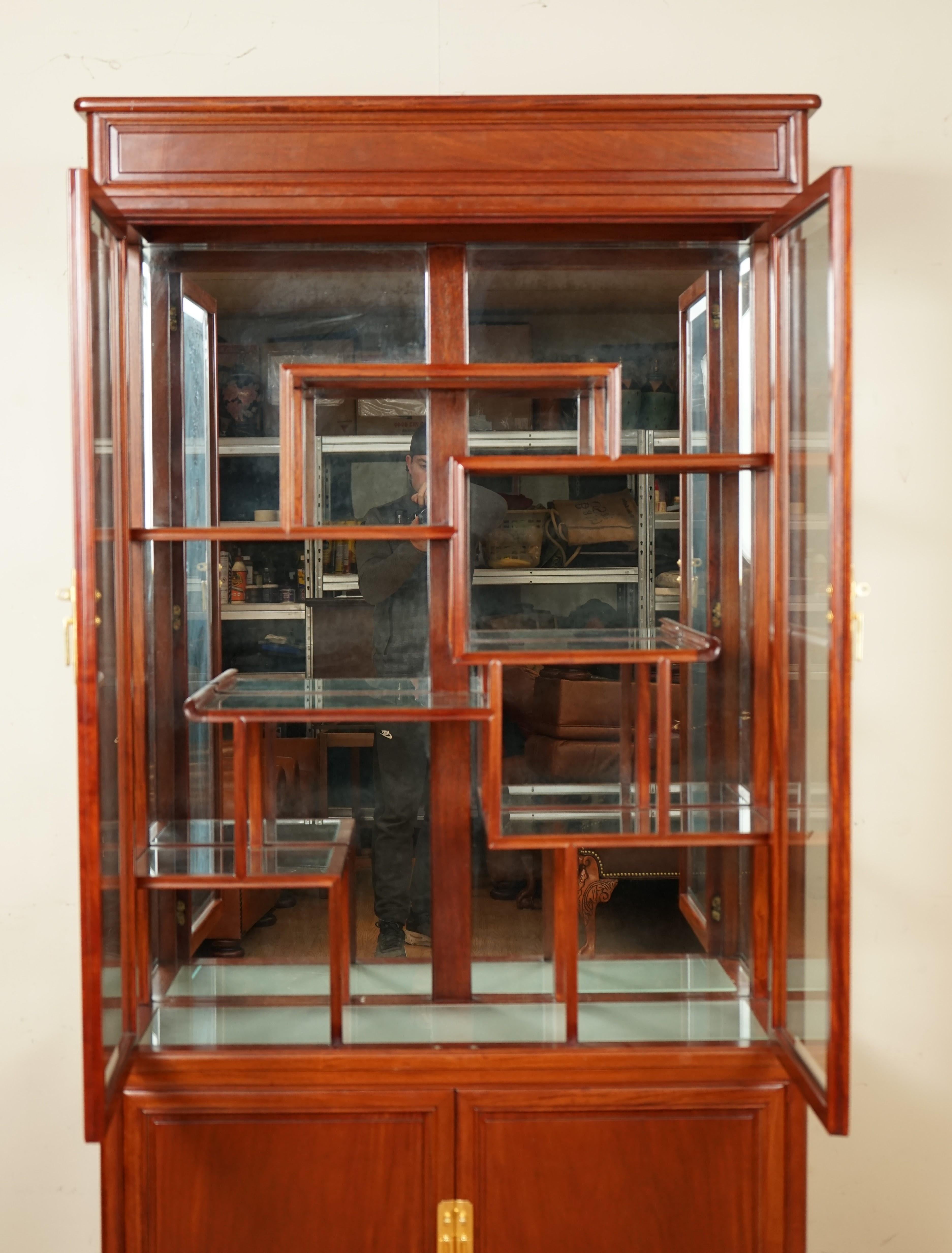 20th Century Lovely Oriental Chinese Rosewood Curio Display Cabinet Bookcase Working Light