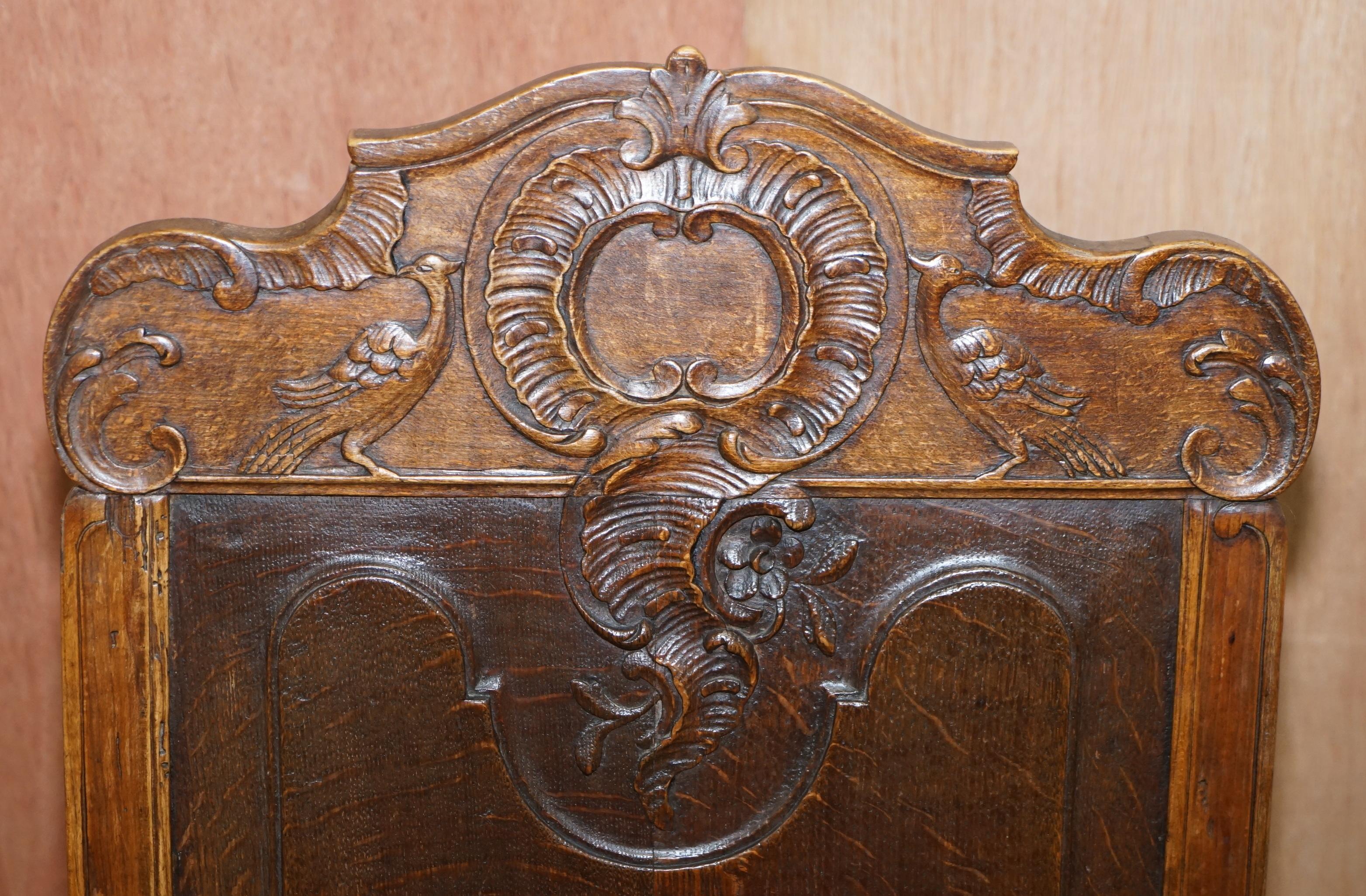 Schöner originaler Herve Liege, Belgien, geschnitzter Holzsessel Wainscot, 18. Jahrhundert (Handgefertigt) im Angebot