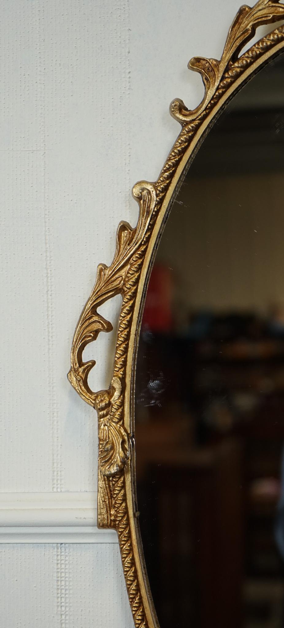 LOVELY OVAL GOLD ORNATE MiRROR J1 In Good Condition For Sale In Pulborough, GB