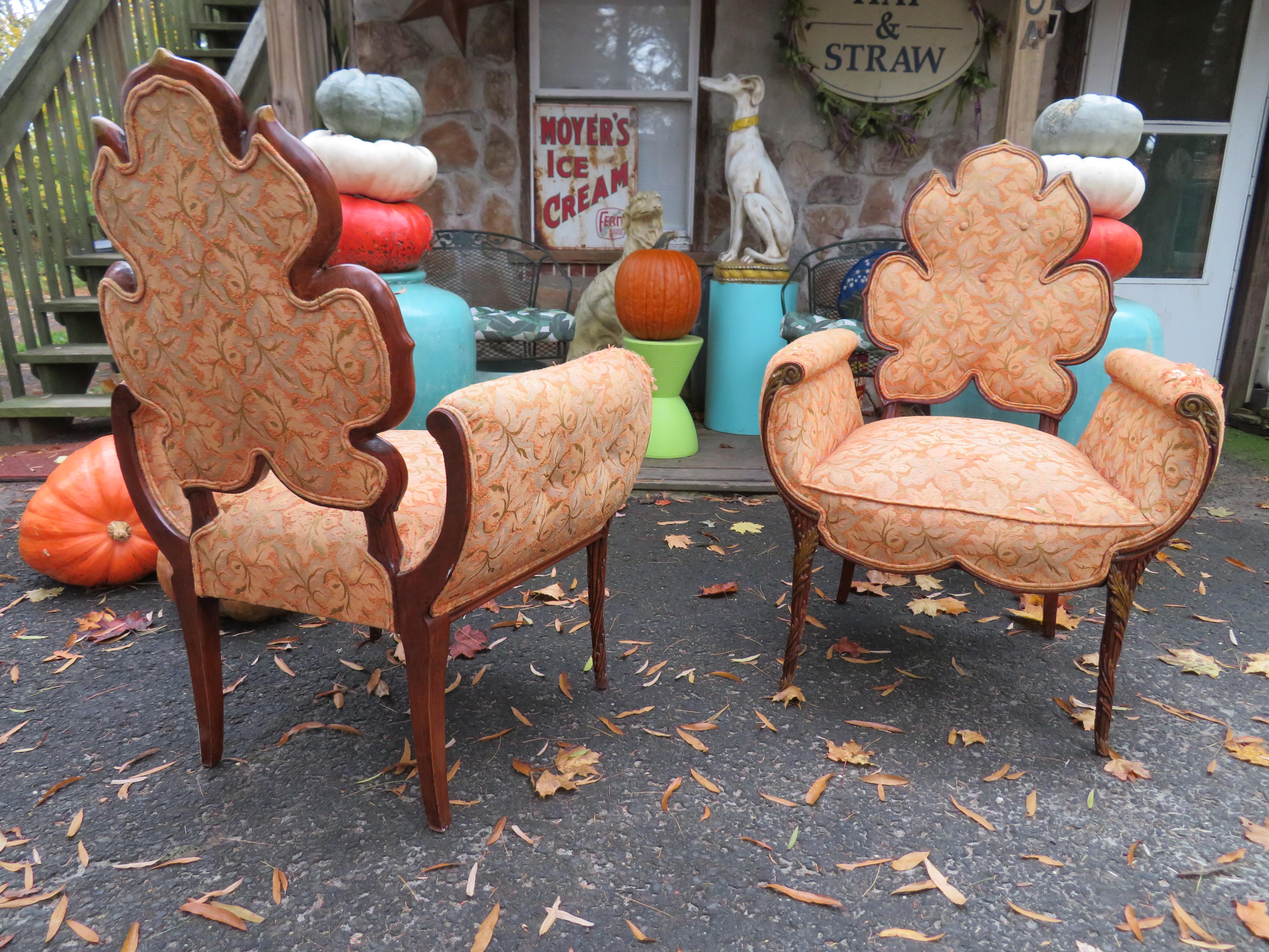 Ein schönes Paar Grosfeld House-Sessel mit Blumenrücken, Hollywood Regency im Angebot 9