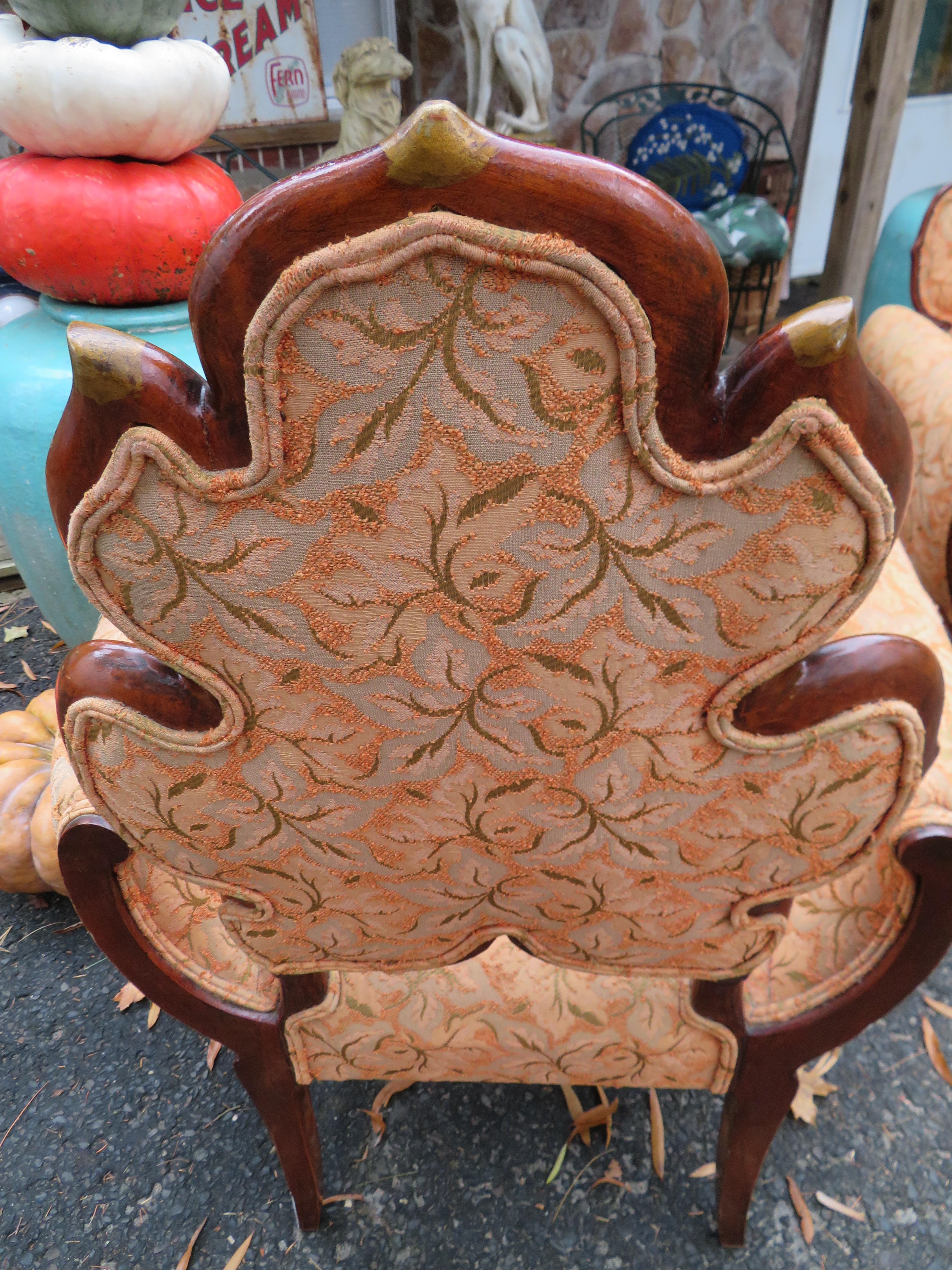flower shaped furniture