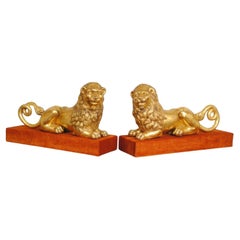 LOVELY PAIR OF 18th CENTURY ITALIAN GILTWOOD LIONS