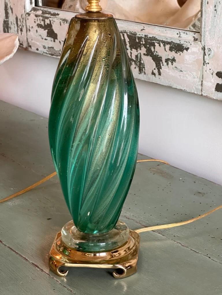 Schönes Paar Murano-Lampen aus den 1950er Jahren - Grün, Gold, Türkis im Zustand „Gut“ in Charlottesville, VA