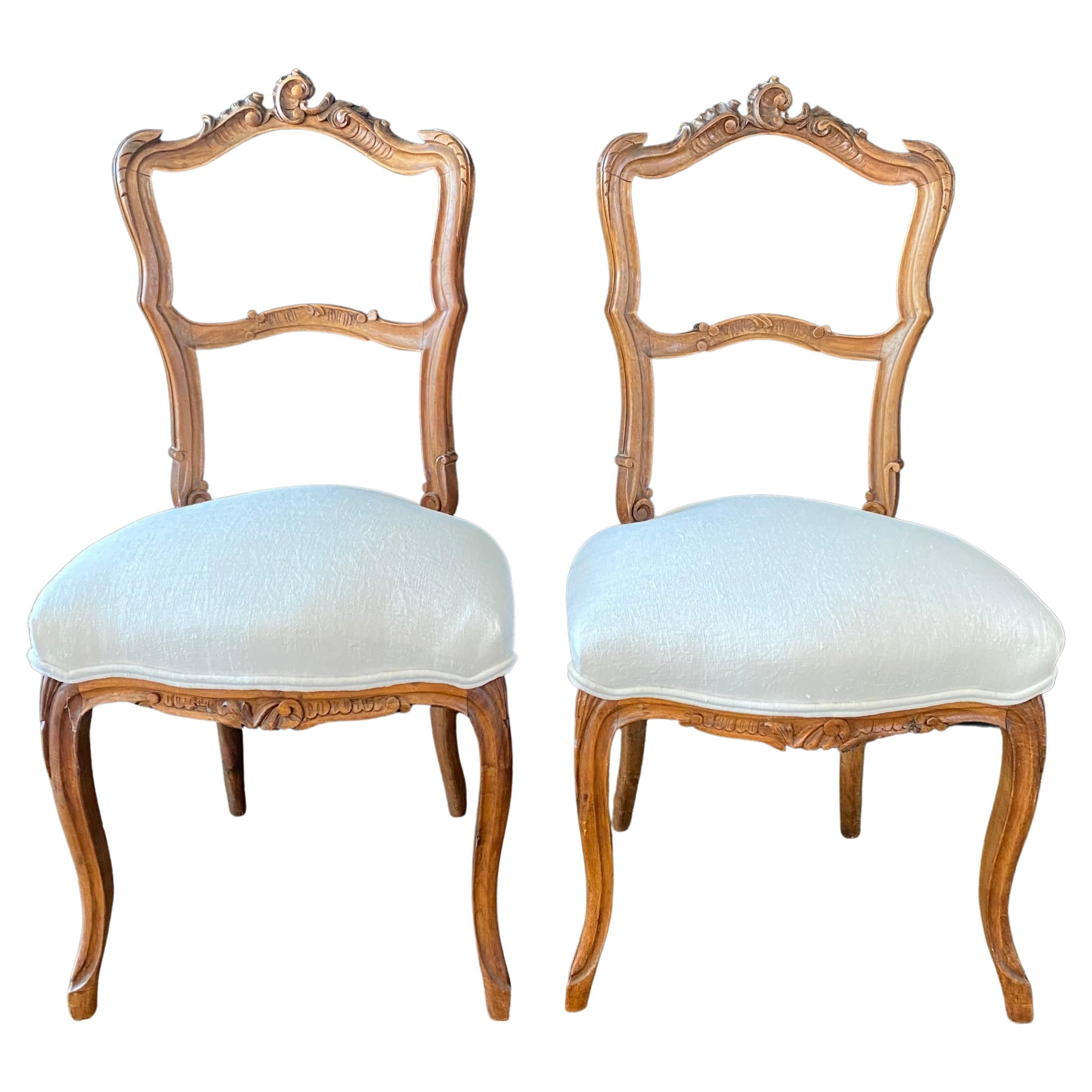 Lovely Pair of 19th Century Intricately Carved Walnut Louis XVI Chairs For Sale
