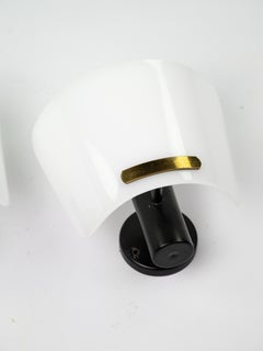 Lovely pair of 239/1 wall light design by Gino Sarfatti for Arteluce 1970