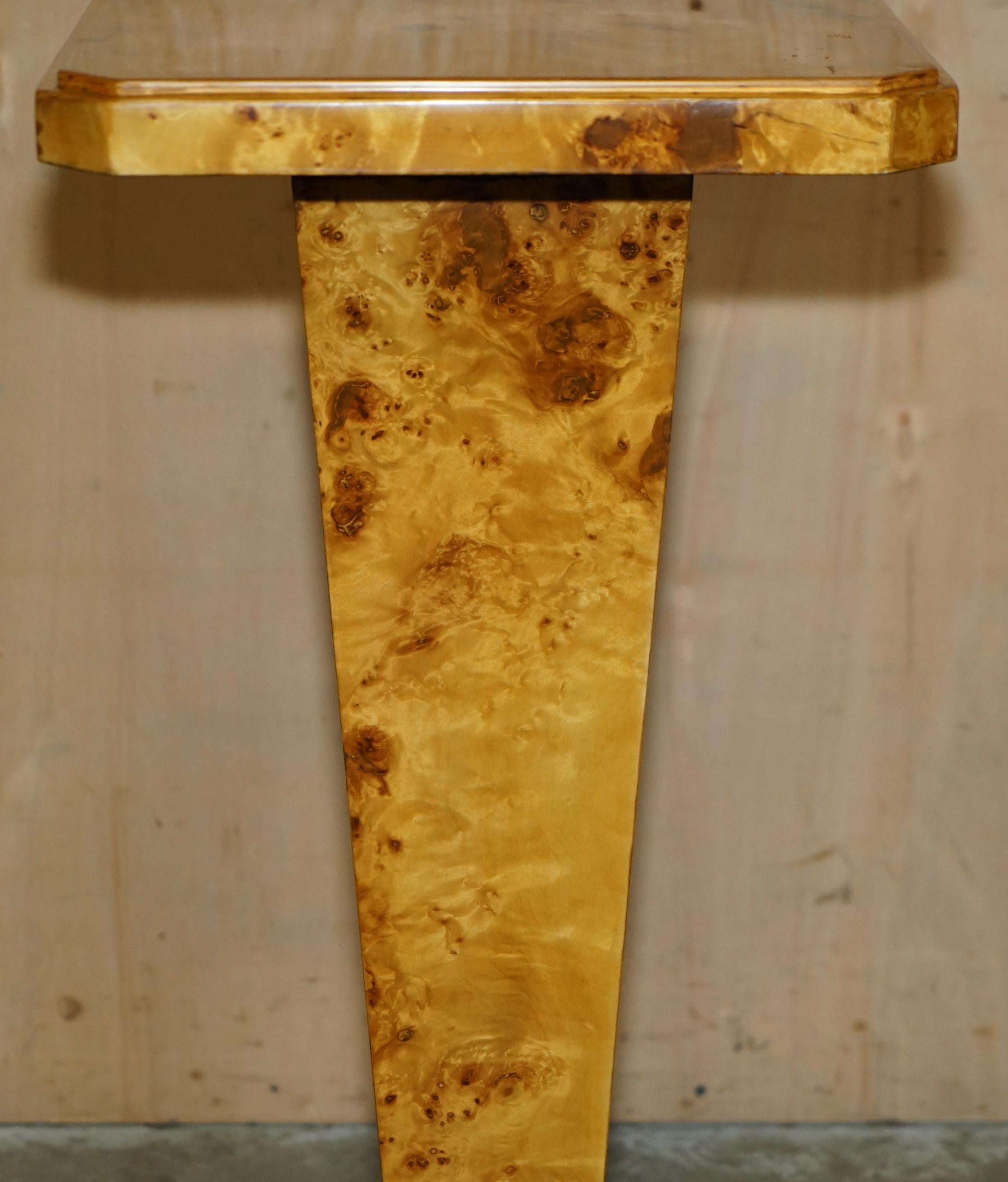 20th Century LOVELY PAiR OF ART DECO BIEDERMEIER STYLE BURR WALNUT PLANT JARDINIERE STANDS For Sale