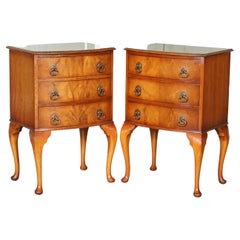 LOVELY PAIR OF ART DECO WALNUT BEDSiDE END TABLES QUEEN ANNE LEGS