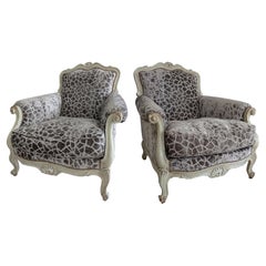 Lovely pair of baroque armchairs  Velvet and wood