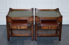 LOVELY PAIR OF BEDSIDE TABLES WiTH GREEN LEATHER TOP