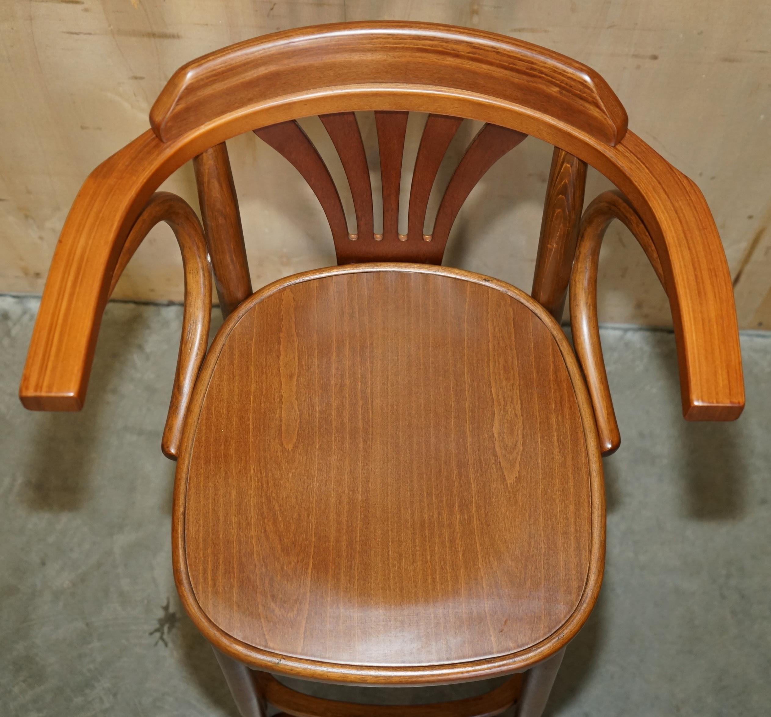 LOVELY PAIR OF BENTWOOD THONET BAR STOOLS FOR KiTCHENS COCKTAIL AT HOME BARS ETC 9