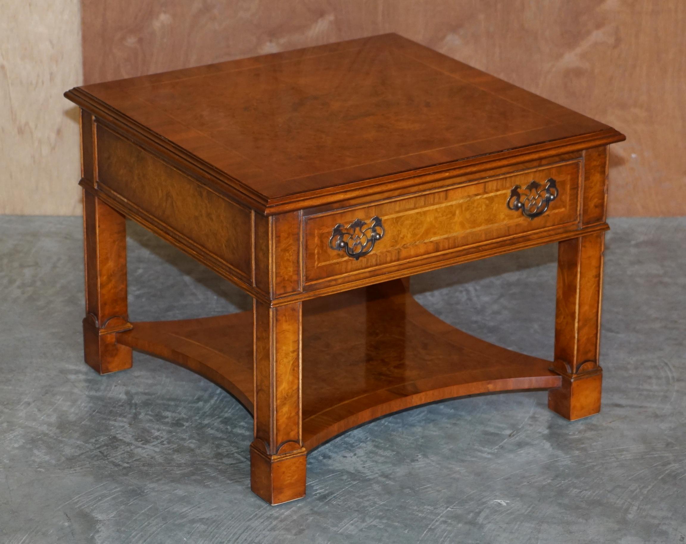 Lovely Pair of Burr Walnut Brights of Nettlebed Large Side End Lamp Wine Tables For Sale 10