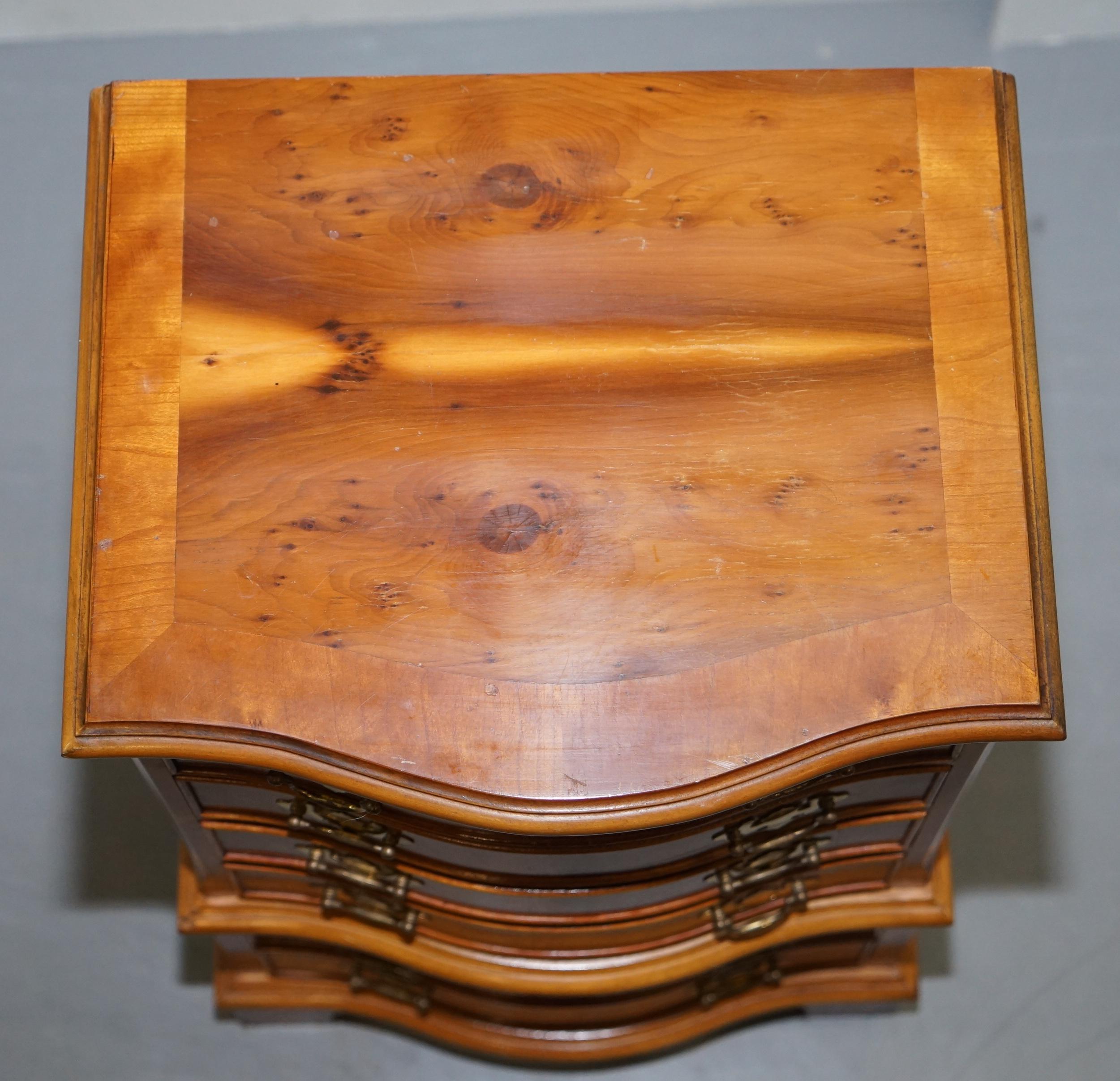 Lovely Pair of Burr Yew Wood Small Sized Tallboy Chests of Drawers Lamp Tables For Sale 10