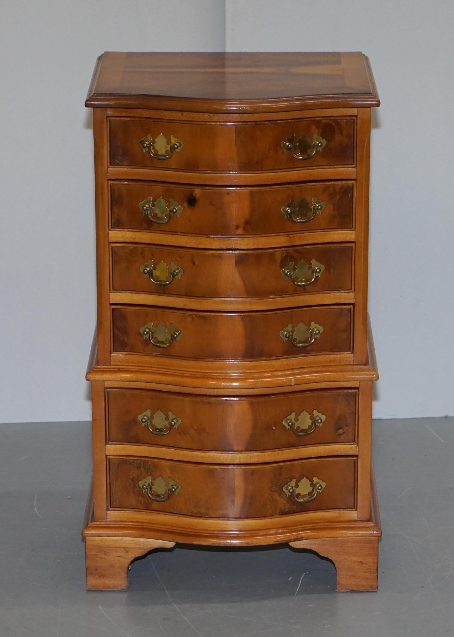 Victorian Lovely Pair of Burr Yew Wood Small Sized Tallboy Chests of Drawers Lamp Tables For Sale