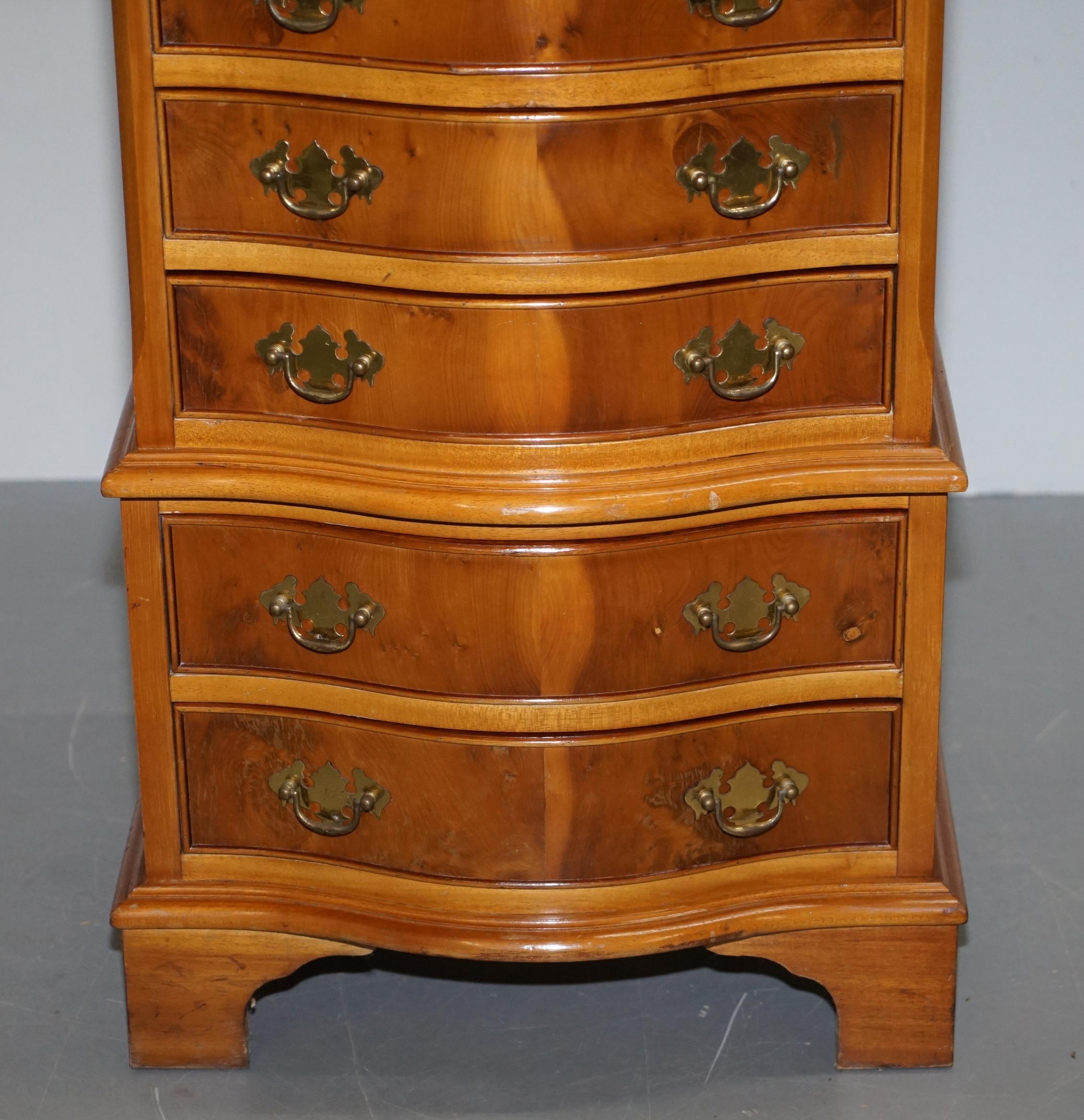 20th Century Lovely Pair of Burr Yew Wood Small Sized Tallboy Chests of Drawers Lamp Tables For Sale